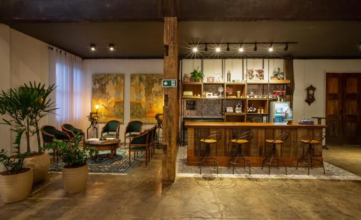 Lobby or reception, Lounge/Bar in Pousada Armazém 26