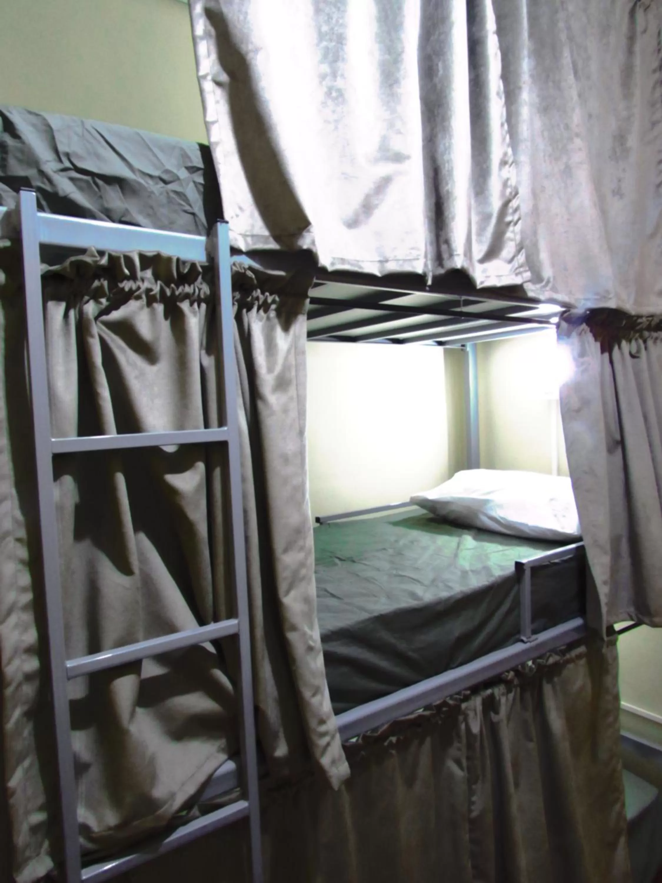 Bunk Bed in Hotel Minho -Próximo 25 Março , Brás e Bom Retiro