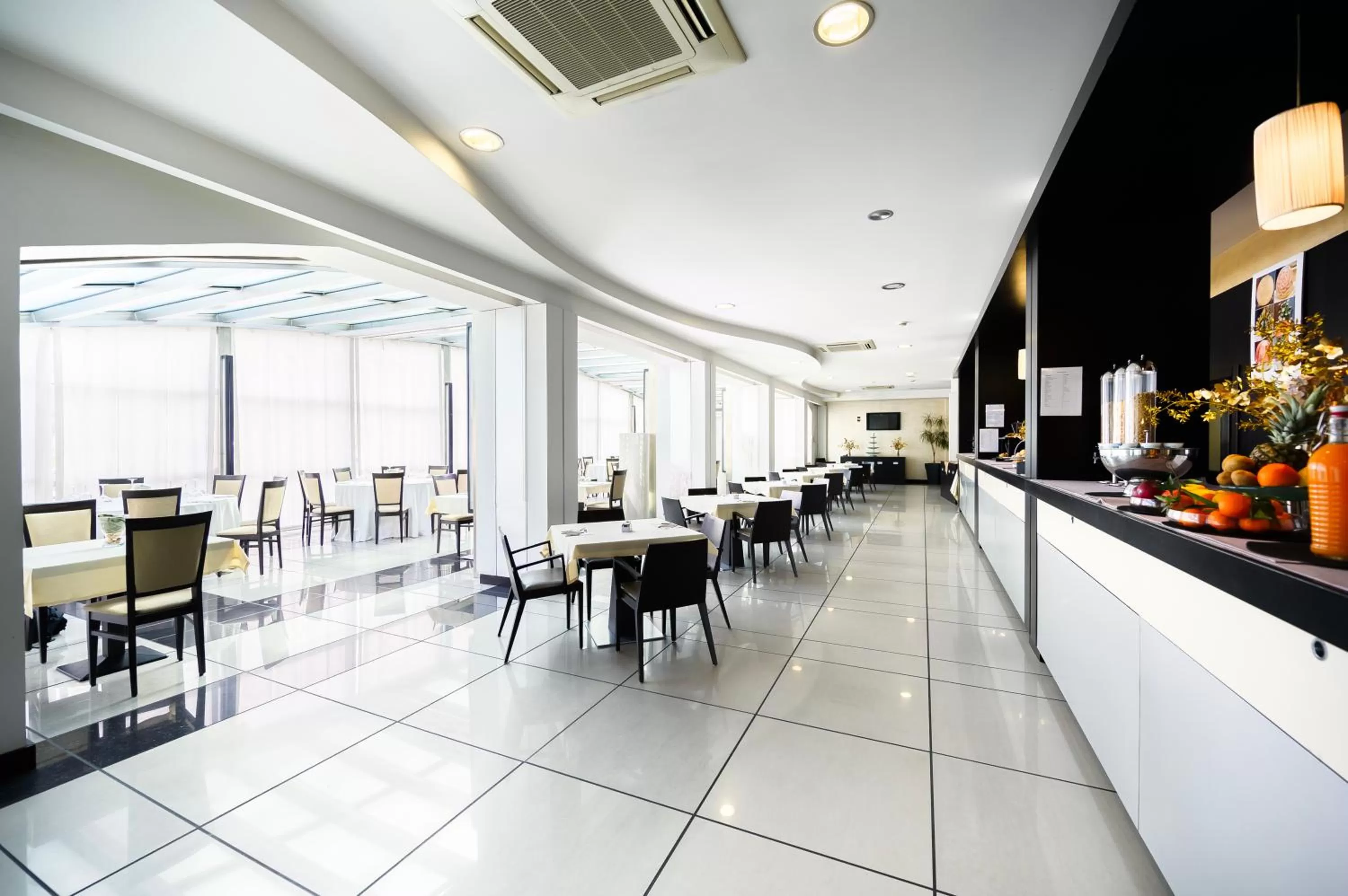 Restaurant/places to eat in Hotel Dei Principati