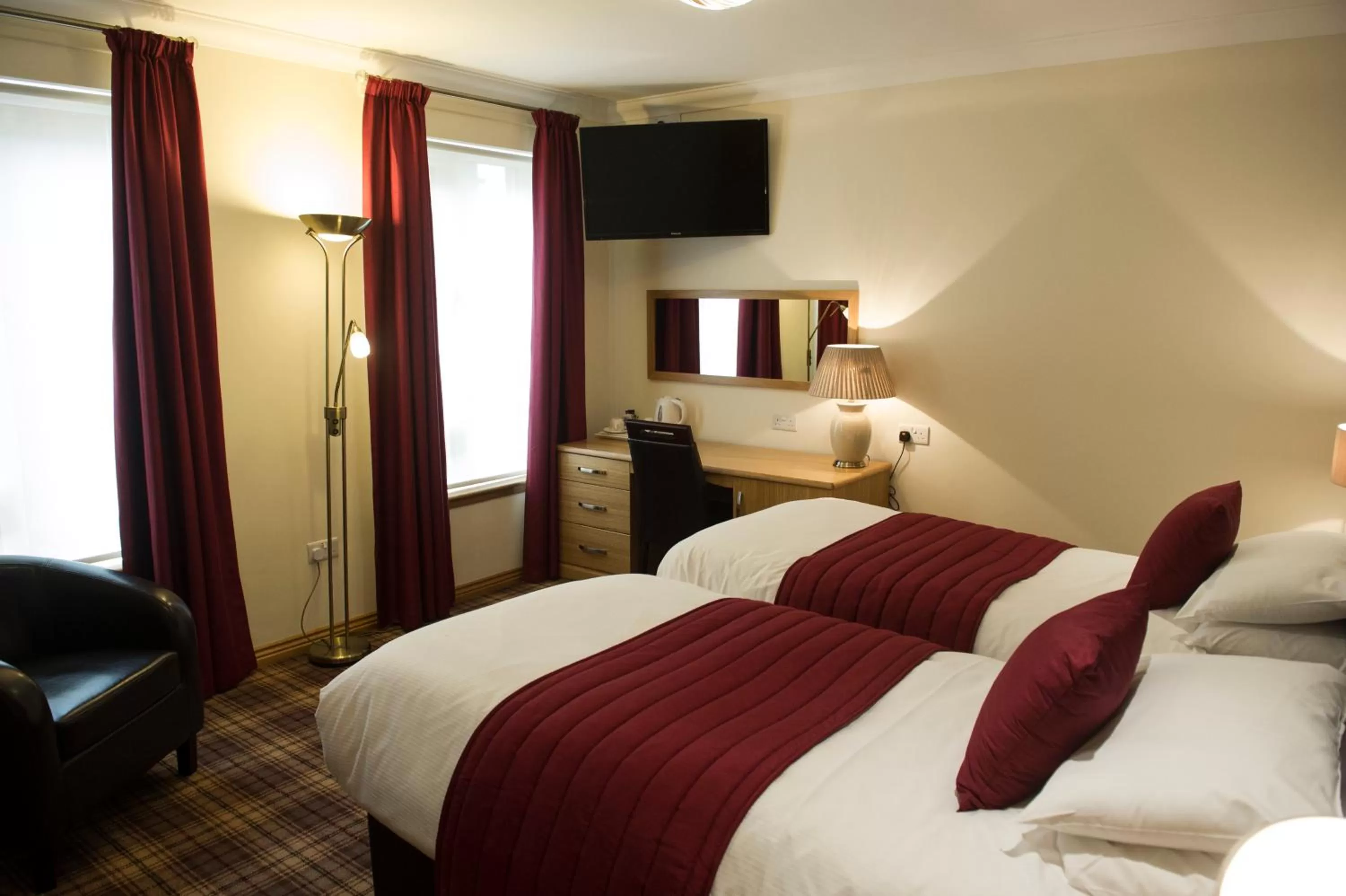 Double or Twin Room - single occupancy - Ground Floor in Somerton House Hotel