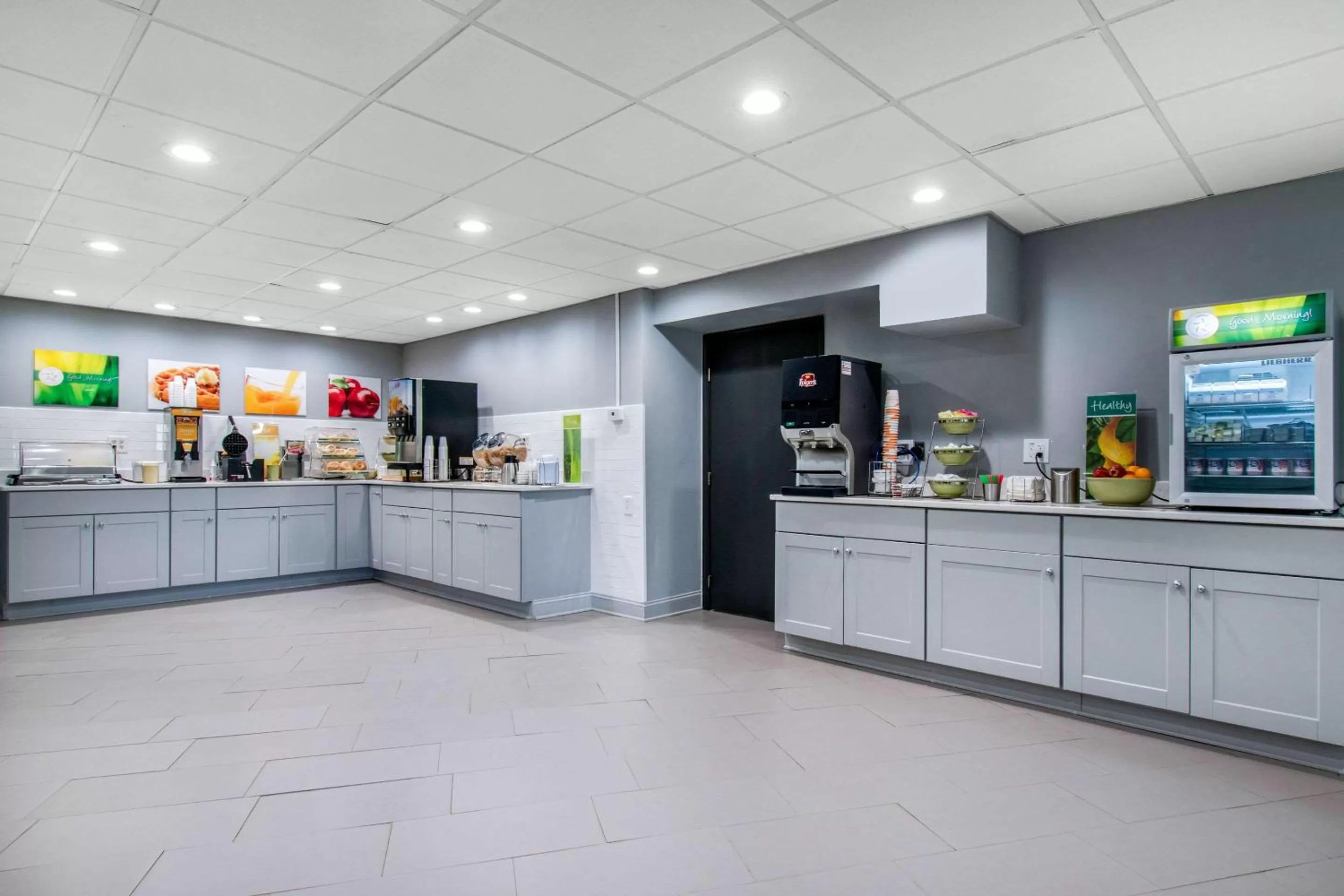 Restaurant/places to eat in Appalachian Hotel