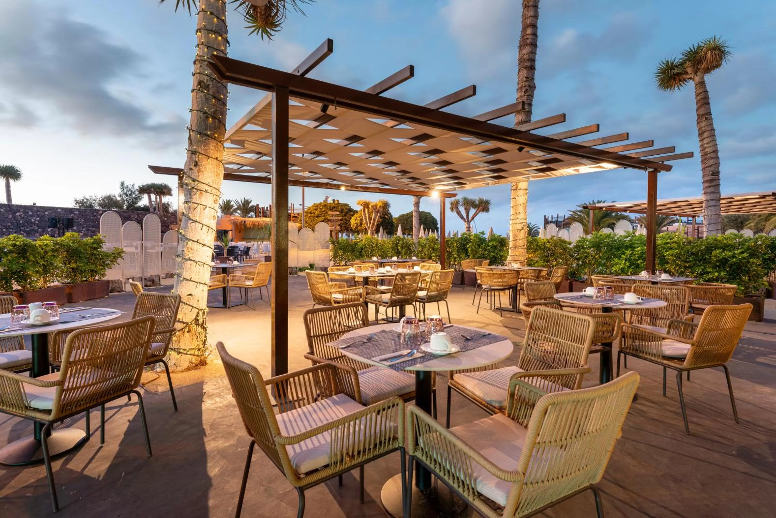 Restaurant/places to eat in Barceló Tenerife