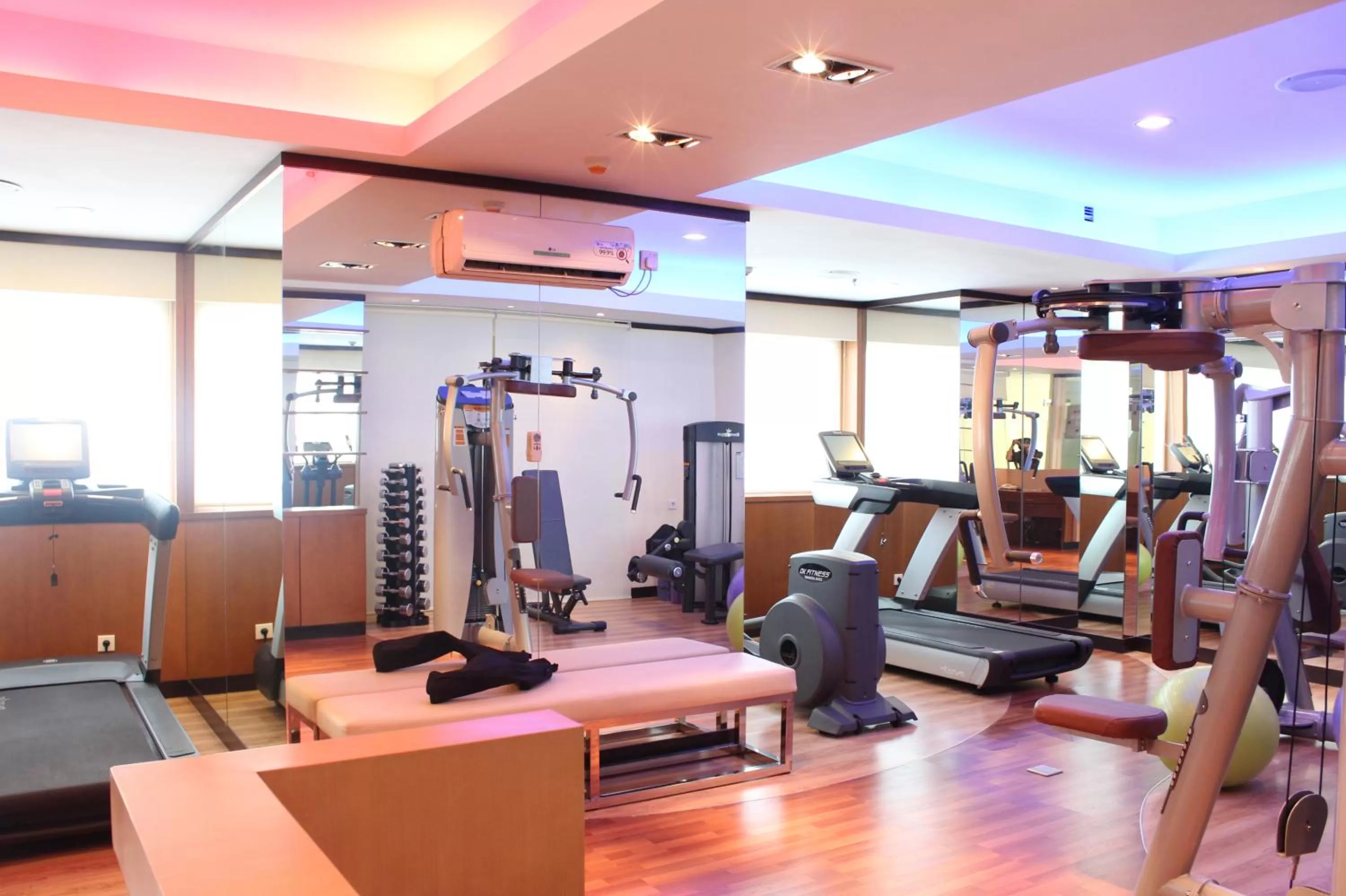 Fitness centre/facilities in ASTON Pluit Hotel & Residence