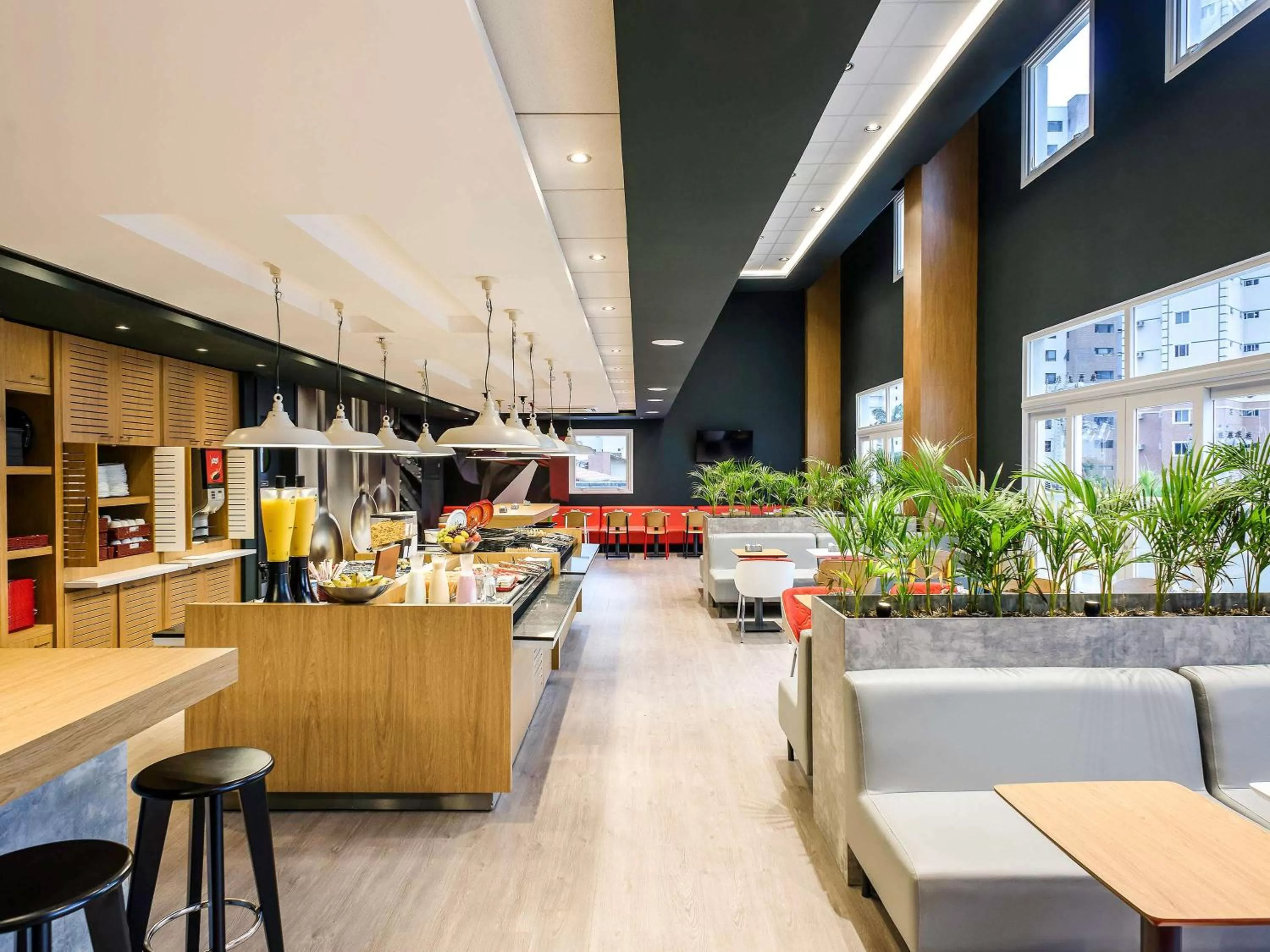 Restaurant/places to eat in ibis Fortaleza Centro de Eventos