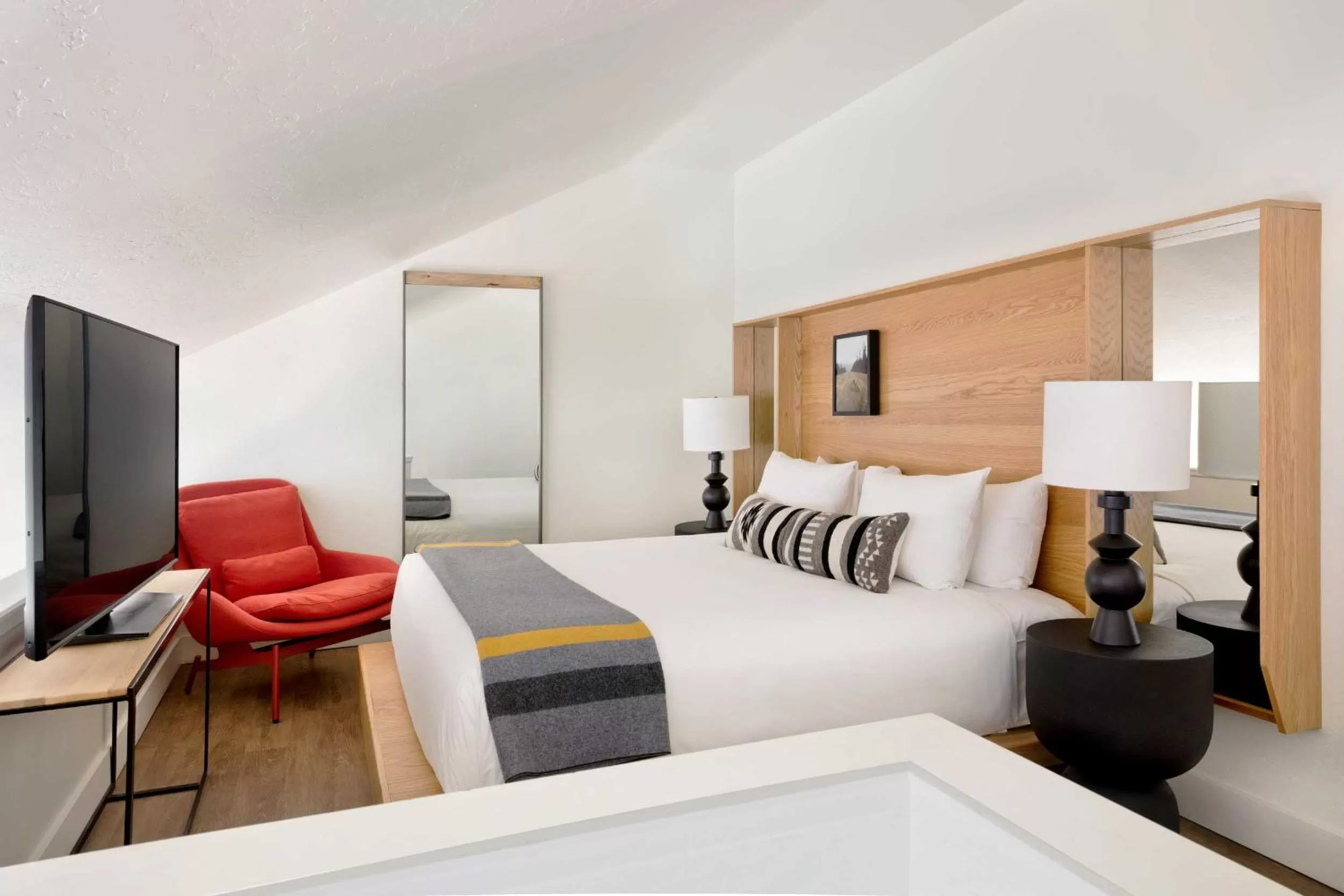 Bedroom in Continuum Hotel