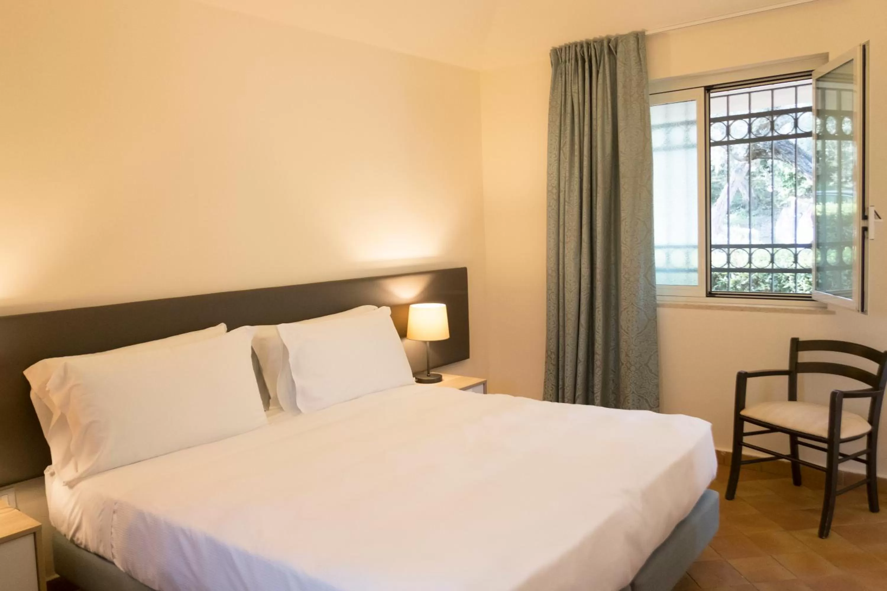 Bed in Villa Maria Hotel & SPA