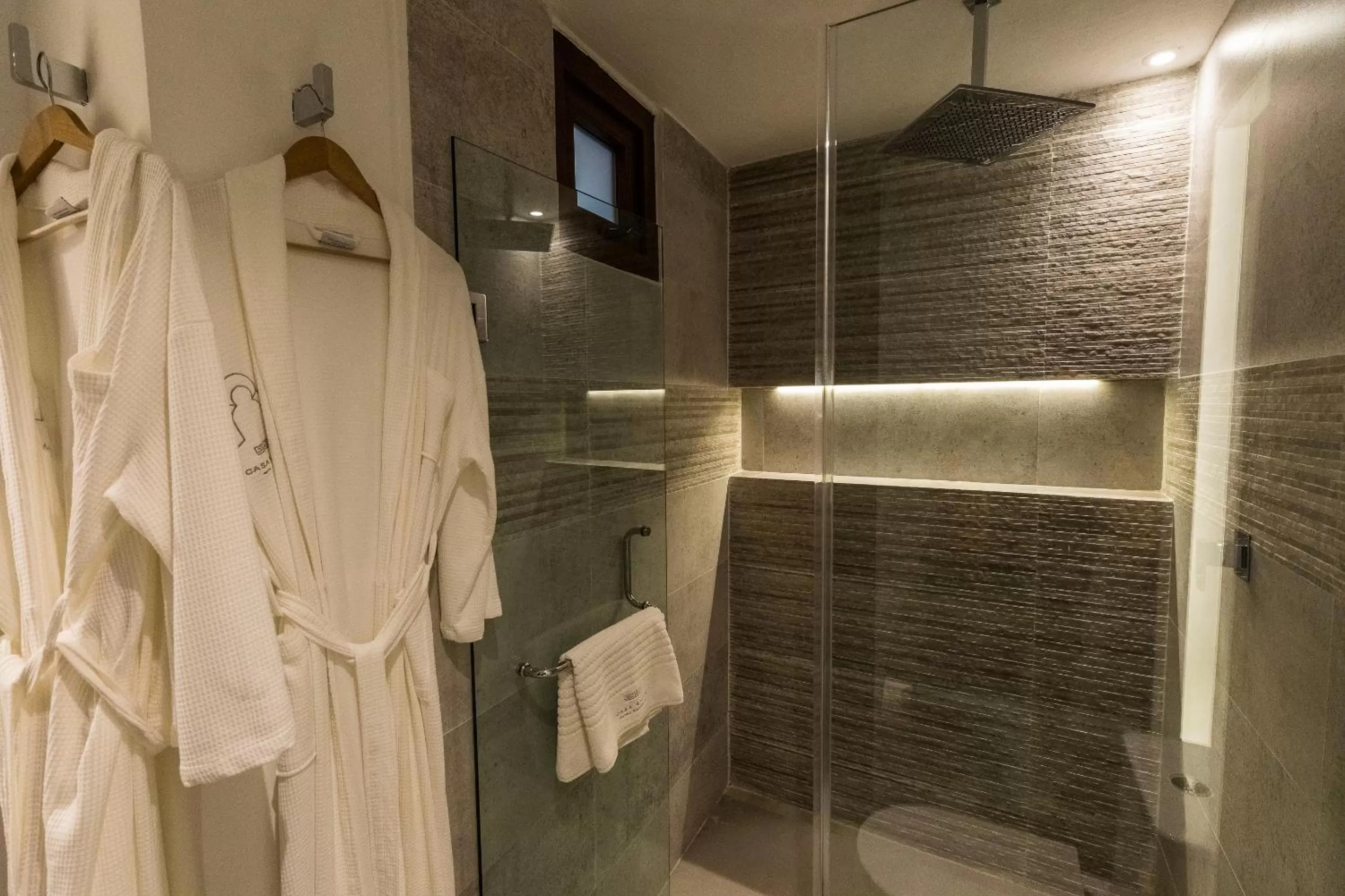 Shower in Casa Naila Hotel Boutique