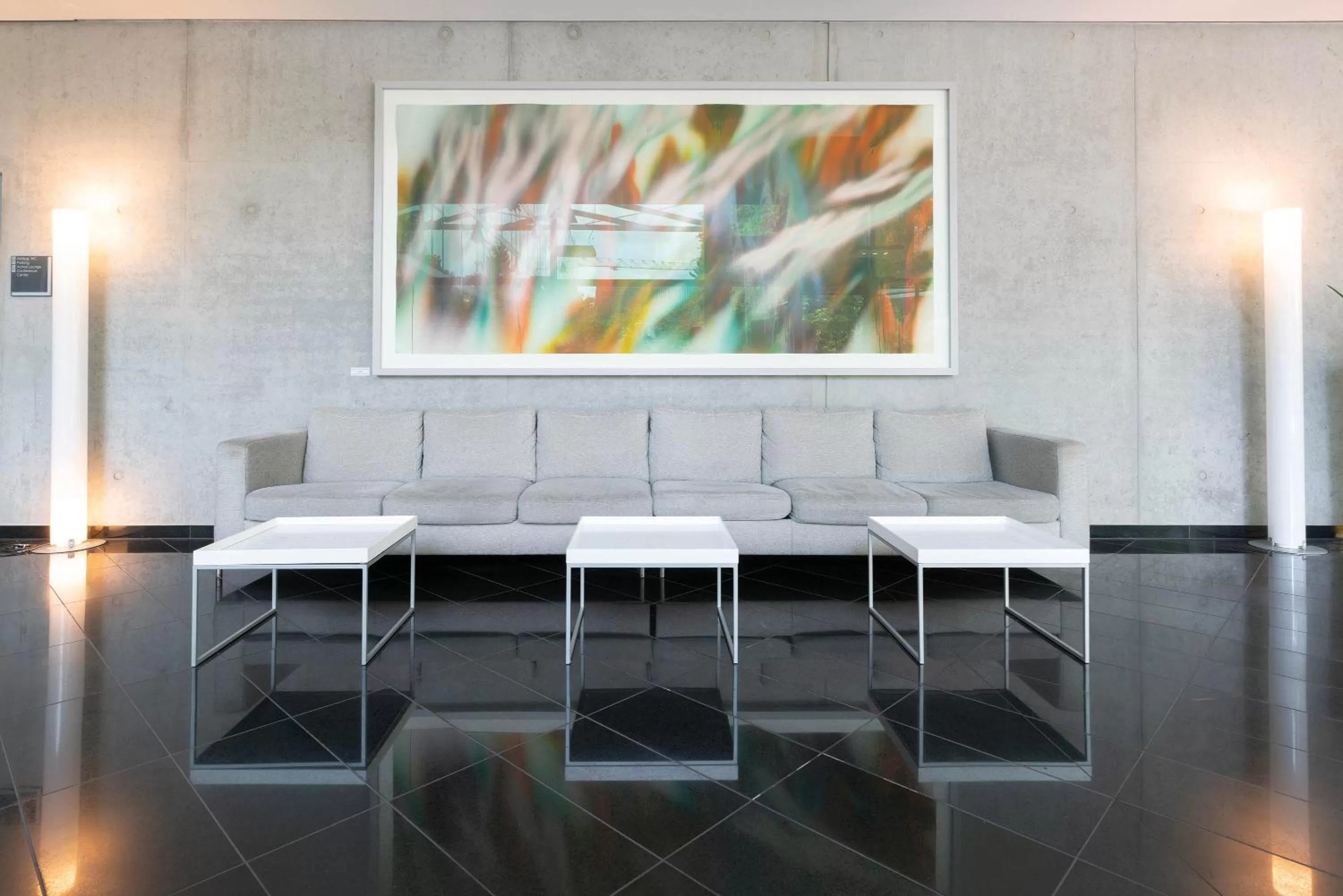 Lobby or reception in Seminaris CampusHotel Berlin