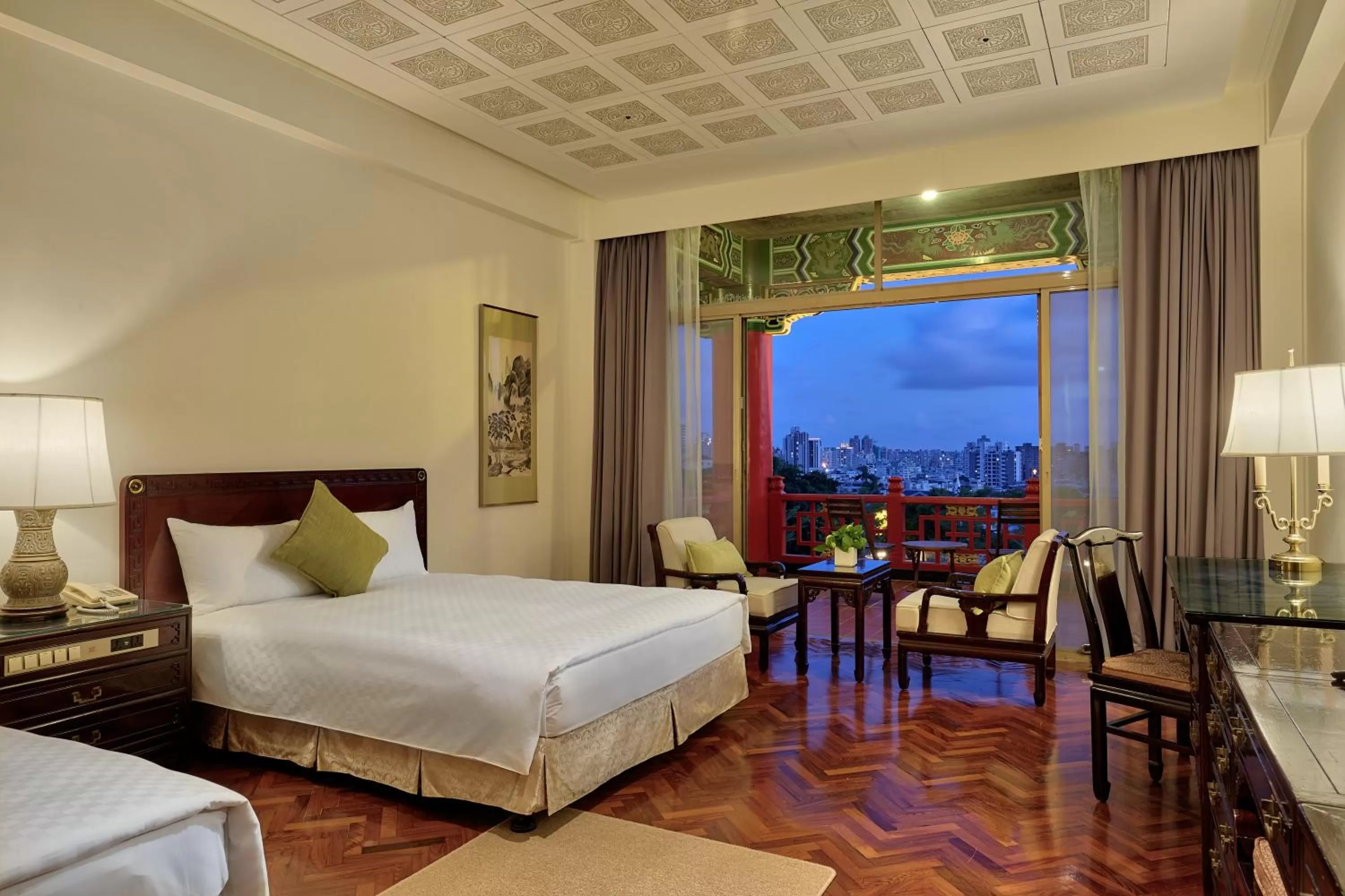 Twin Room with City View in The Grand Hotel Kaohsiung