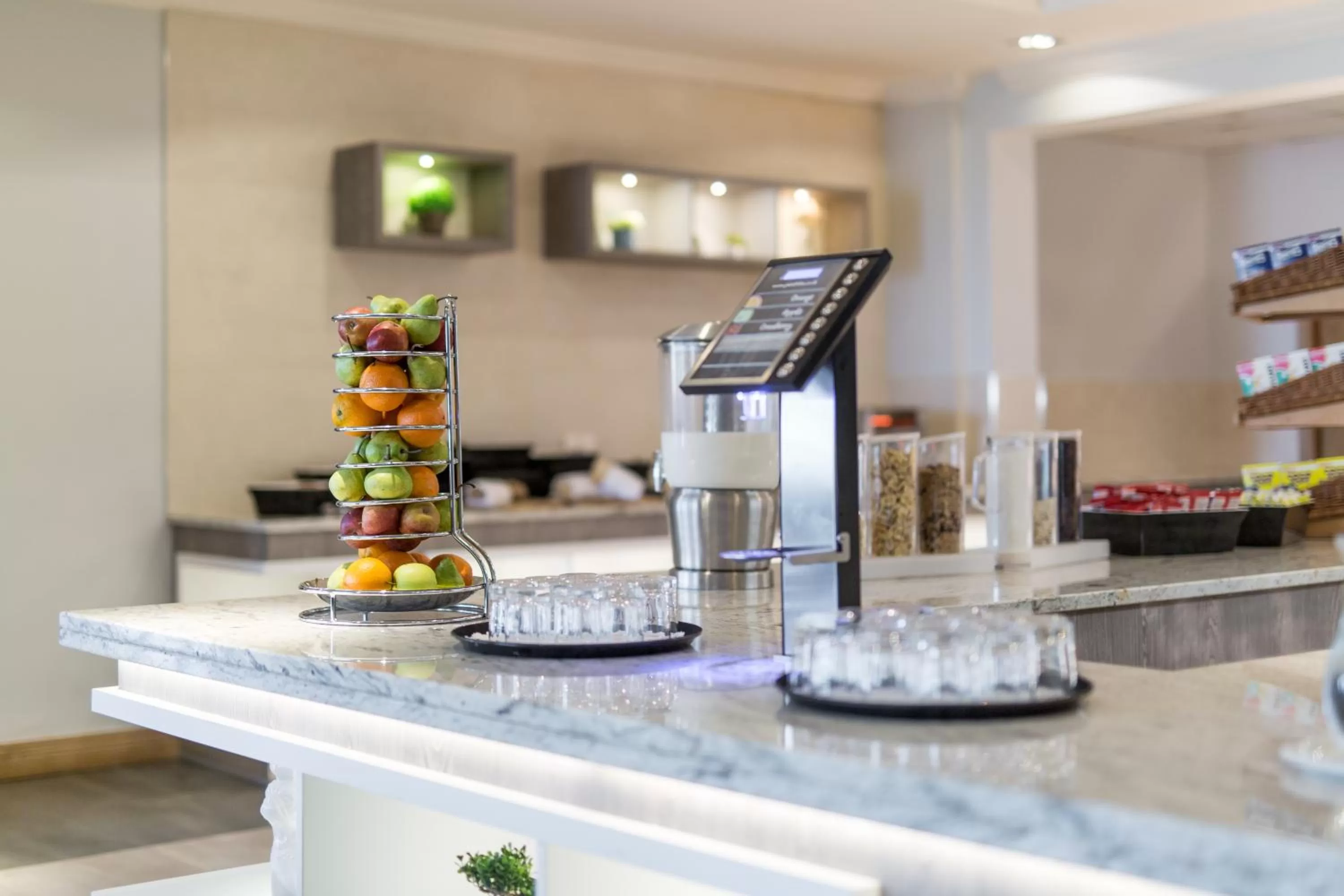 Restaurant/places to eat in Mercure Newcastle George Washington Hotel Golf & Spa