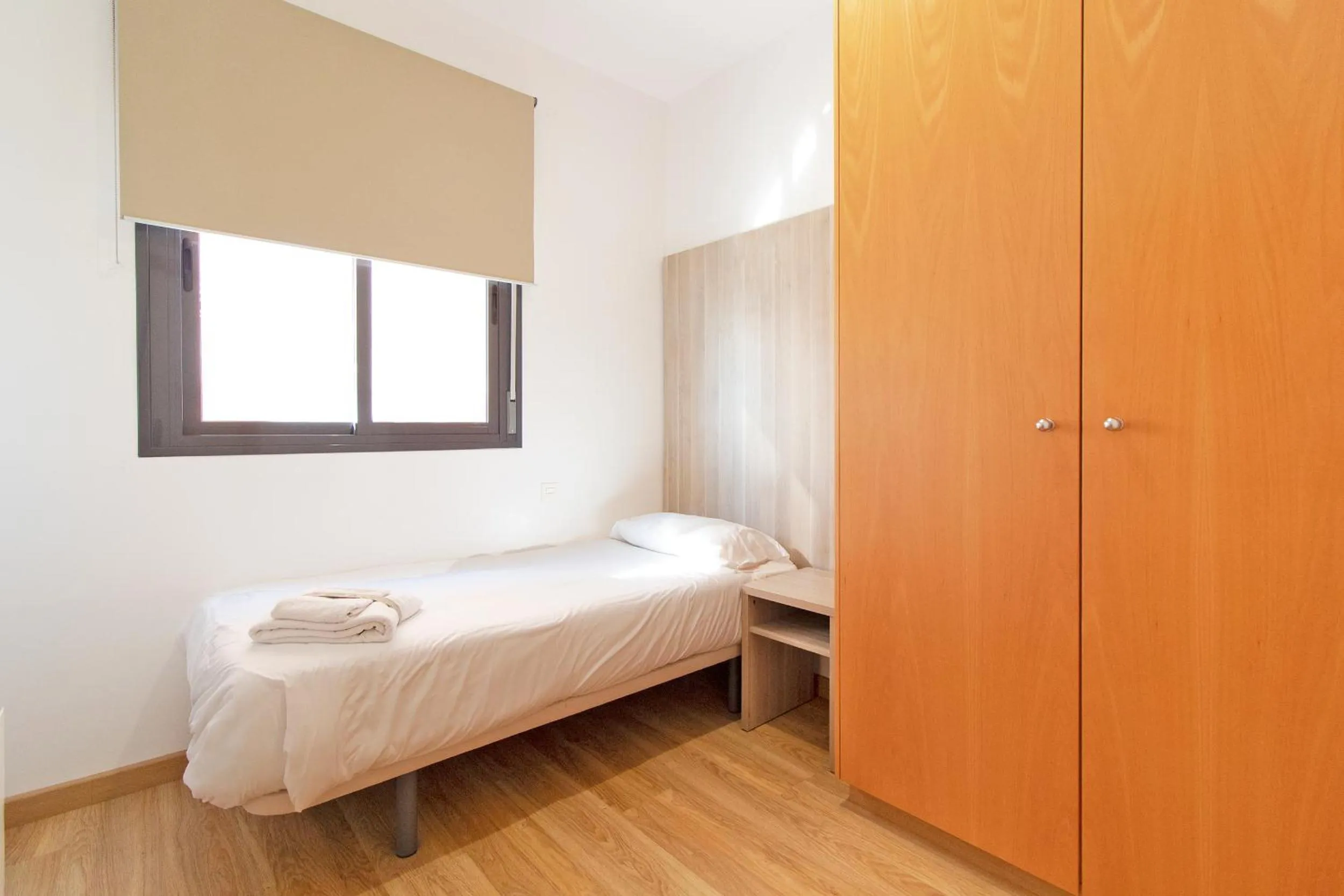 Bedroom, Bed in Hotel Sagunto