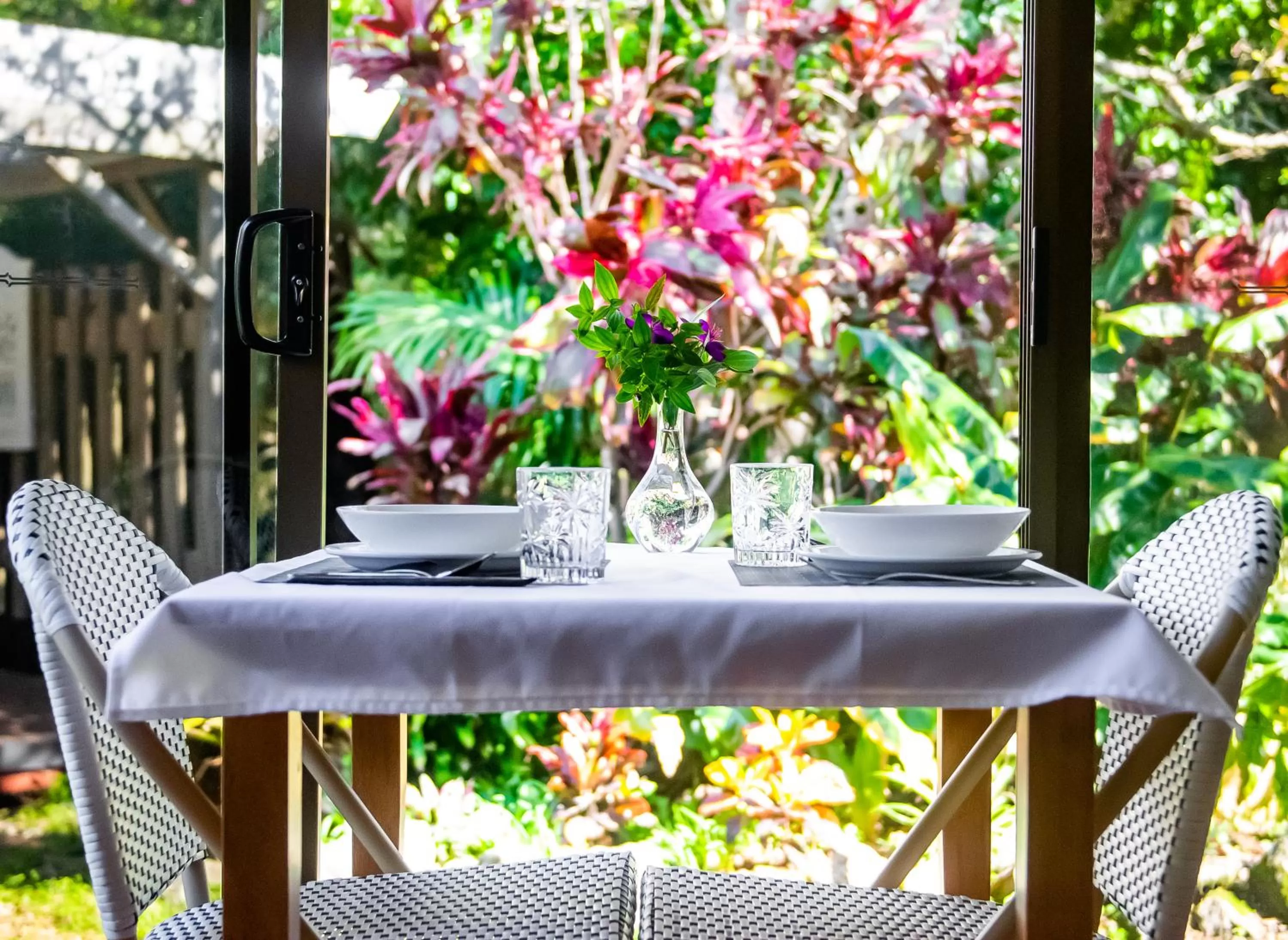 Dining area in Mountain Sanctuary B&B