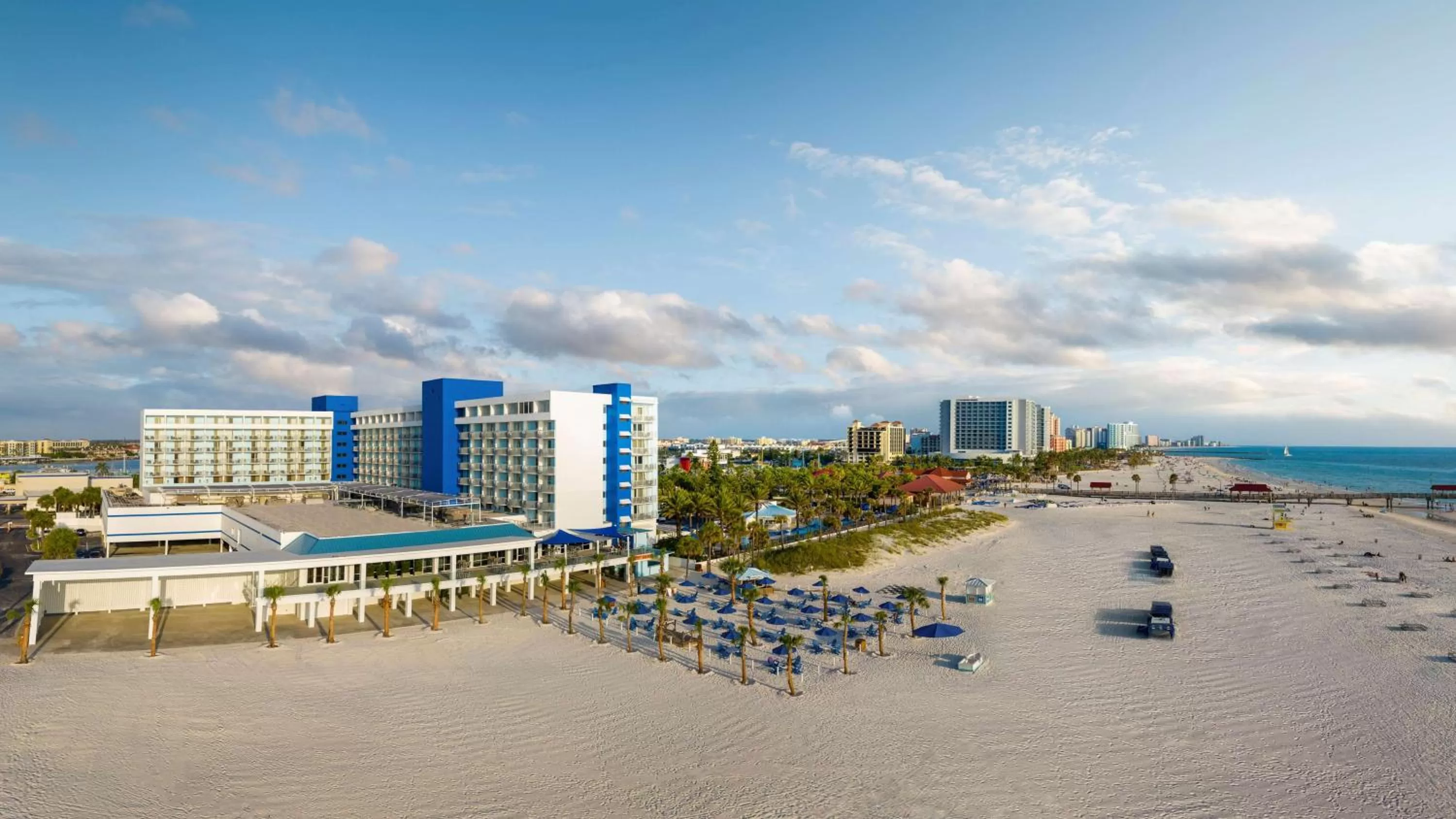 Property building in Hilton Clearwater Beach Resort & Spa
