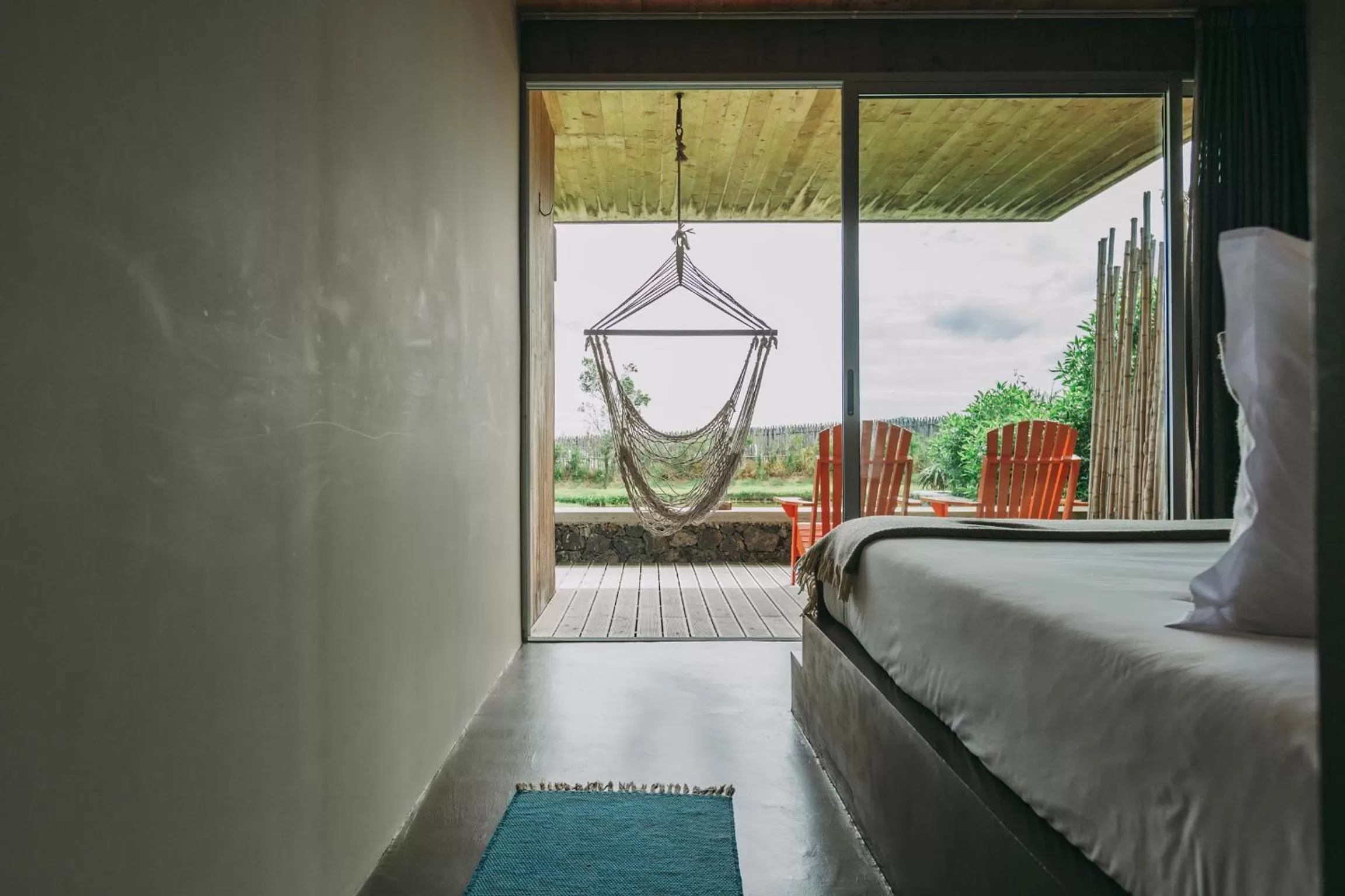 Garden view, Bed in Santa Barbara Eco-Beach Resort