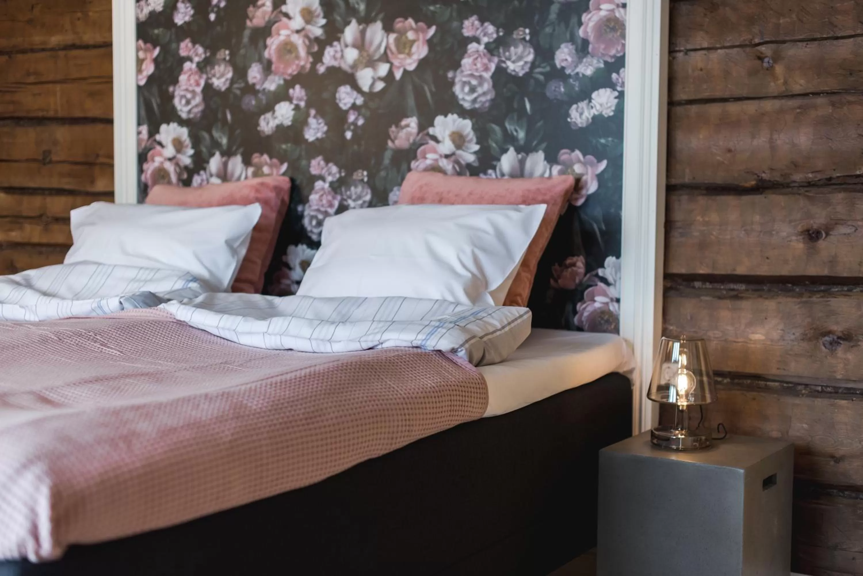 Bed in Vanha pappila Hetki Oy