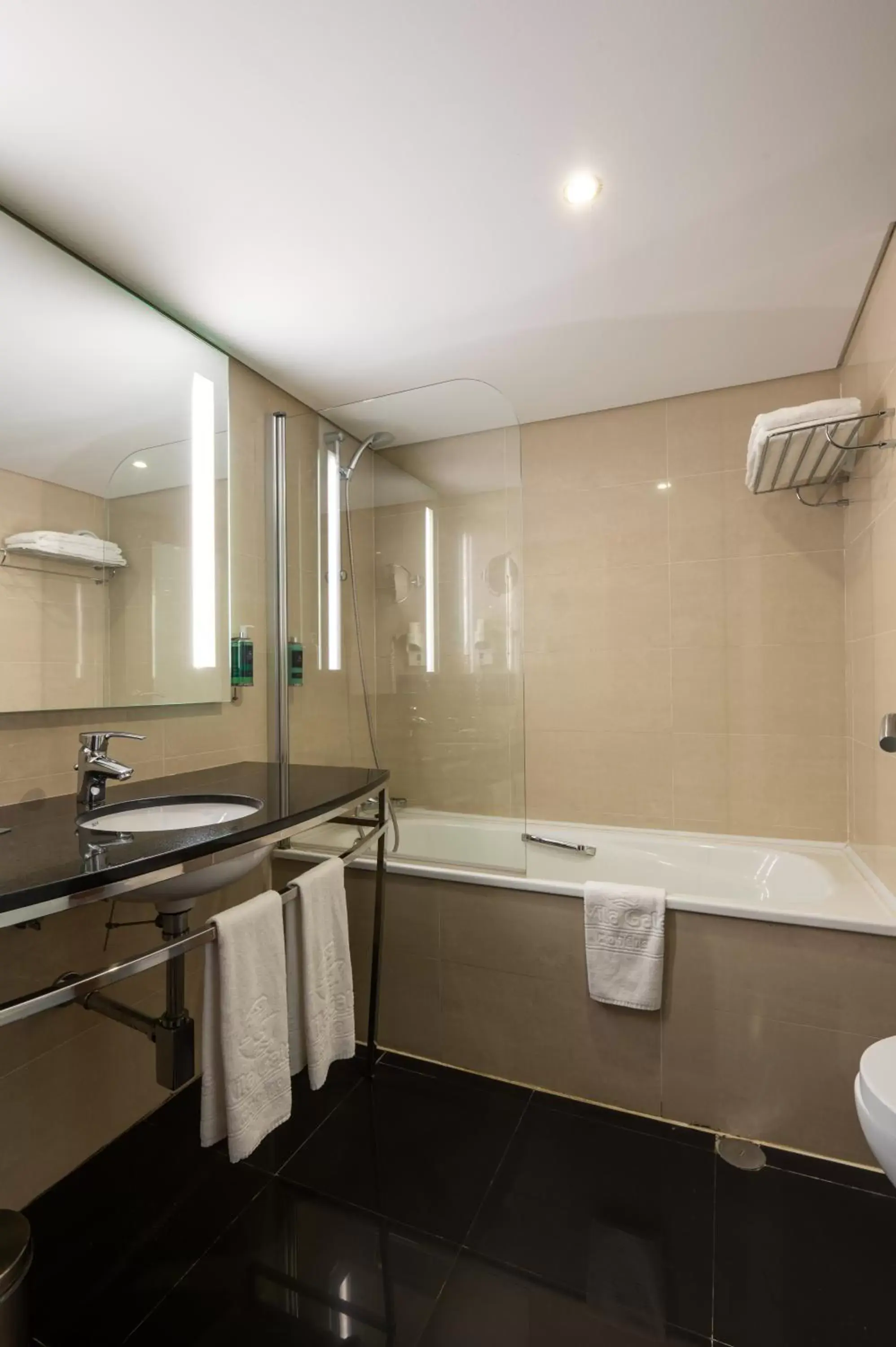 Junior Suite with Sea View in Vila Gale Cascais Junior Suite with Sea View in Vila Gale Cascais