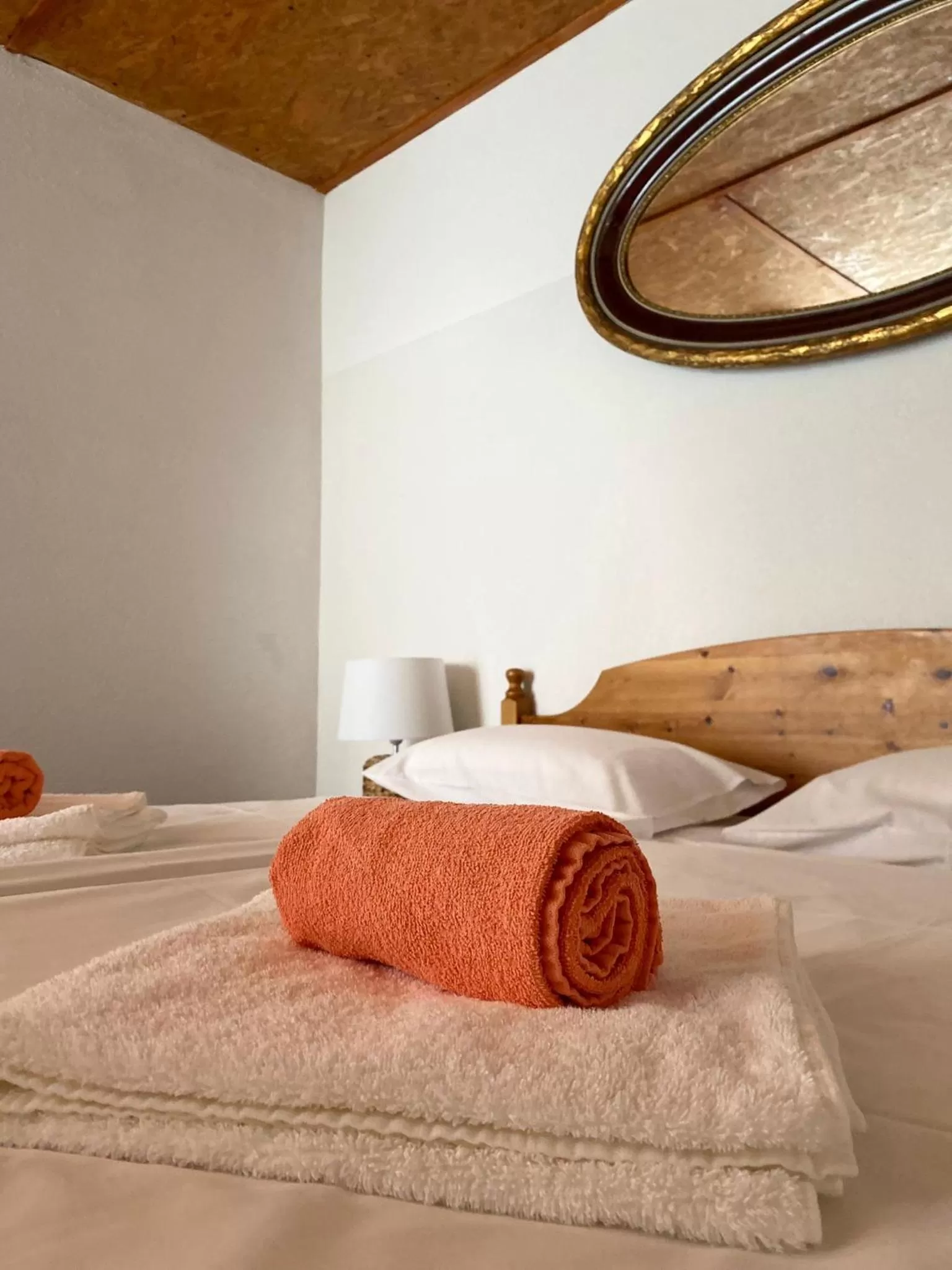 towels, Bed in Spa & Pool Apartment Hotel - Restaurant VILLA IVICA