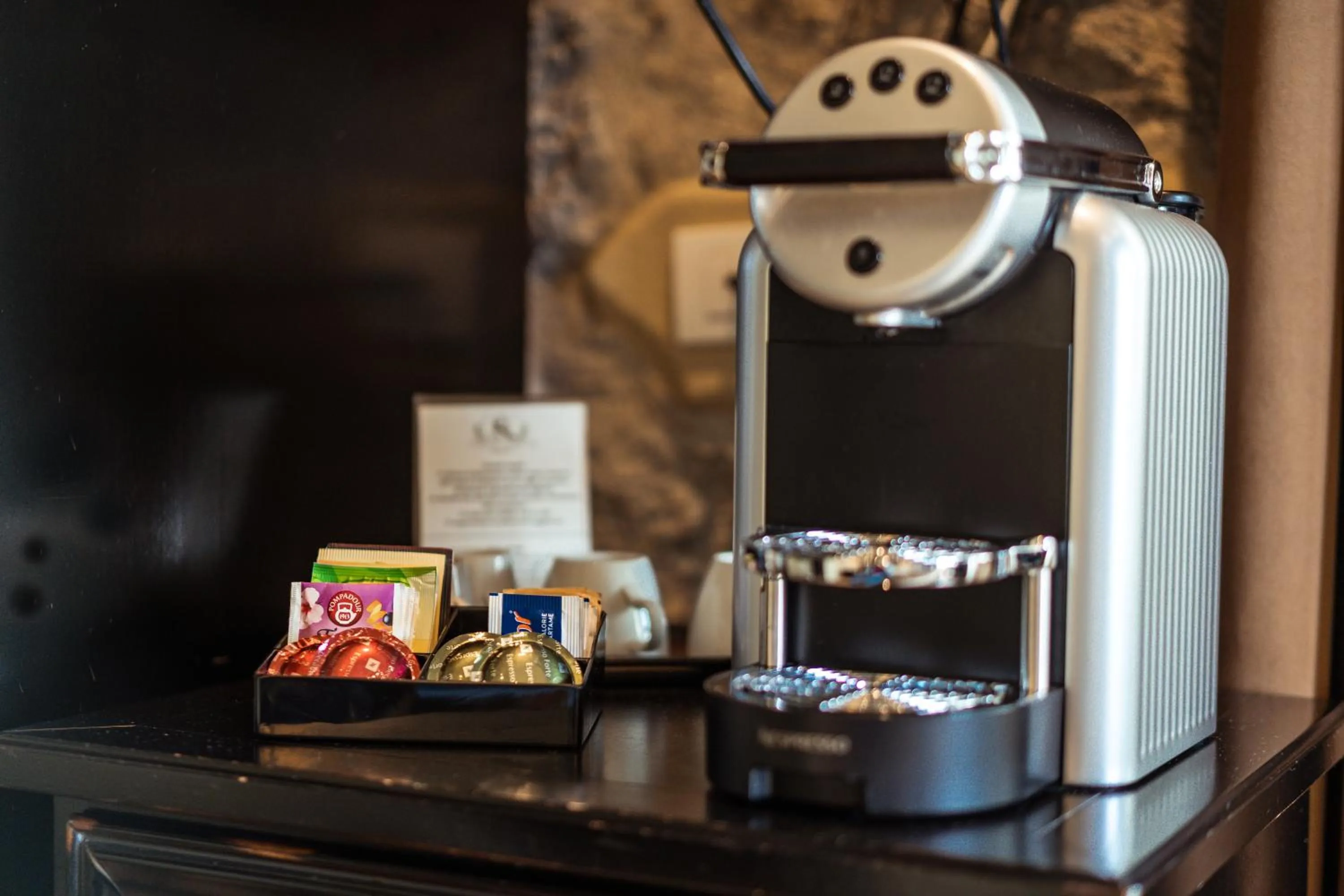 Coffee/tea facilities in La Locanda Del Conte Mameli - Boutique Hotel & Suite SPA