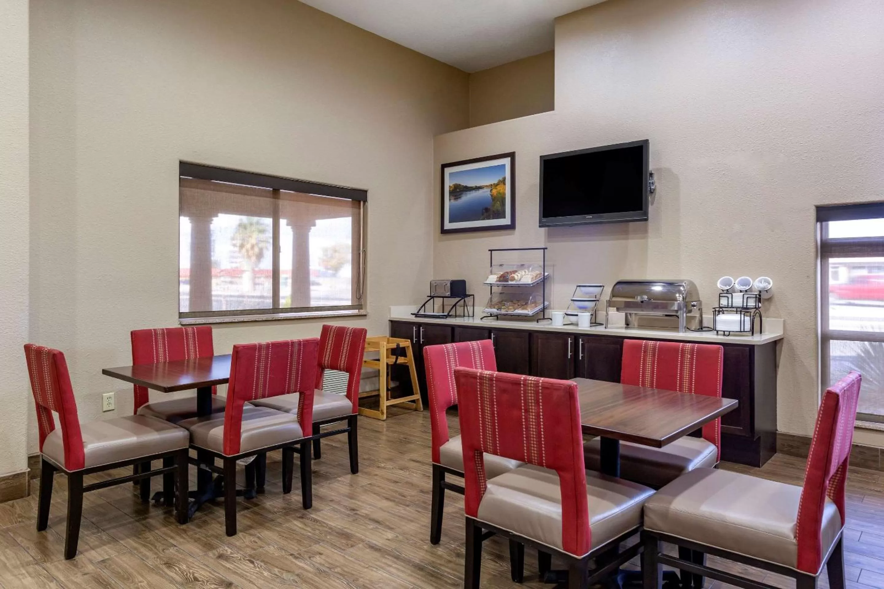 Restaurant/places to eat in Comfort Inn & Suites Deming