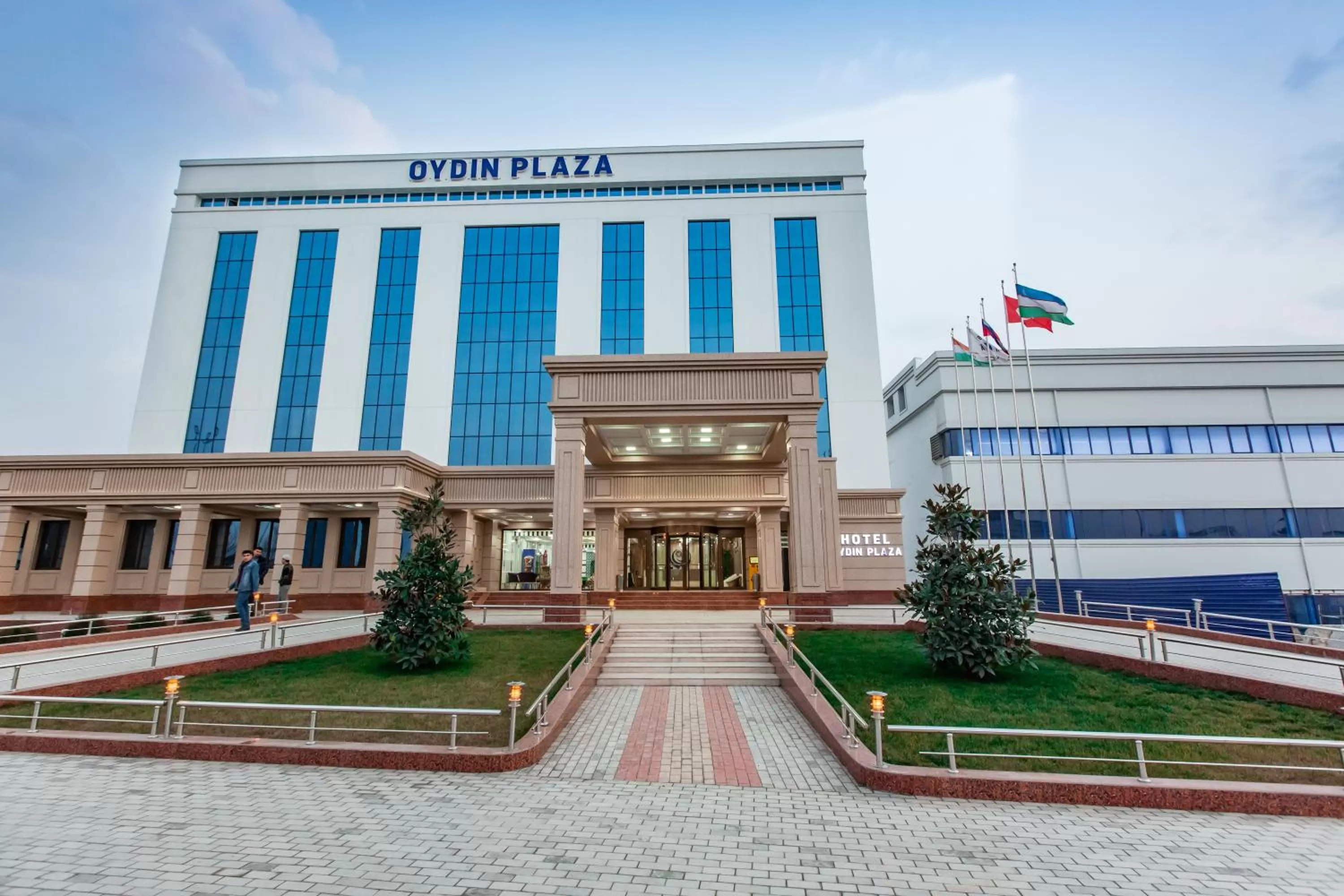 Facade/entrance, Property Building in OydinPlaza Hotel