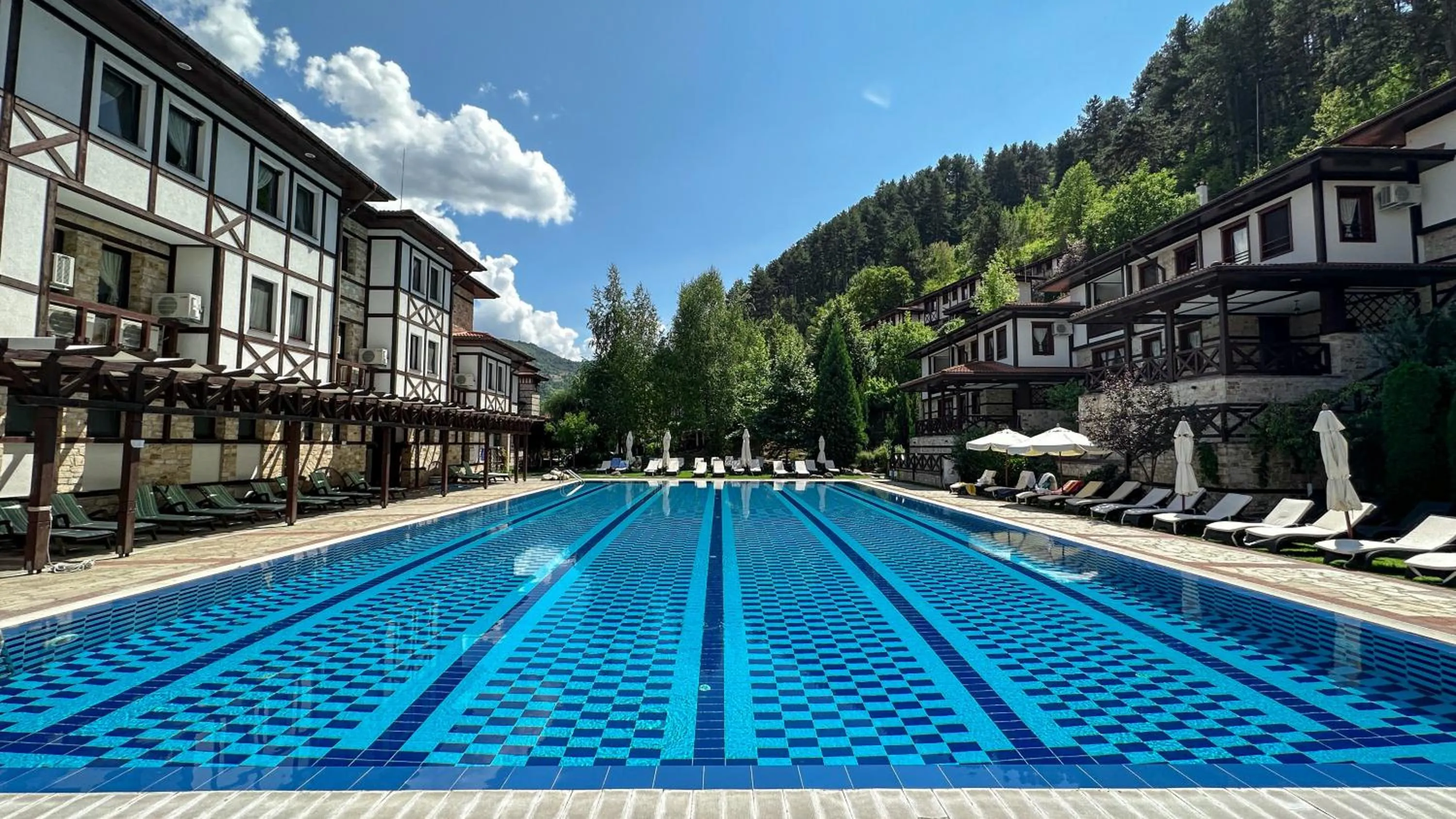 Swimming pool in SPA Hotel Ismena