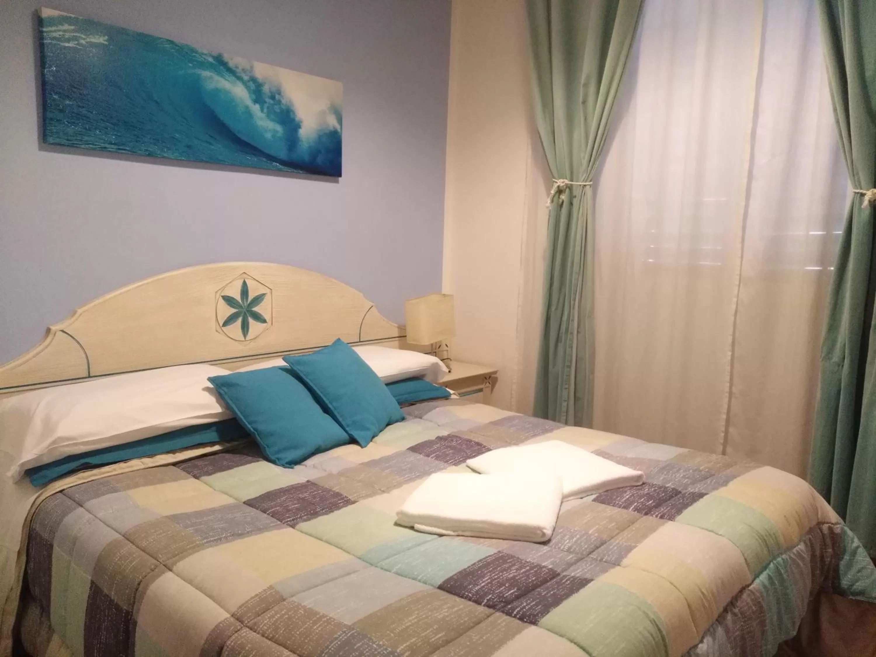 Photo of the whole room, Bed in Cicerone Guest House