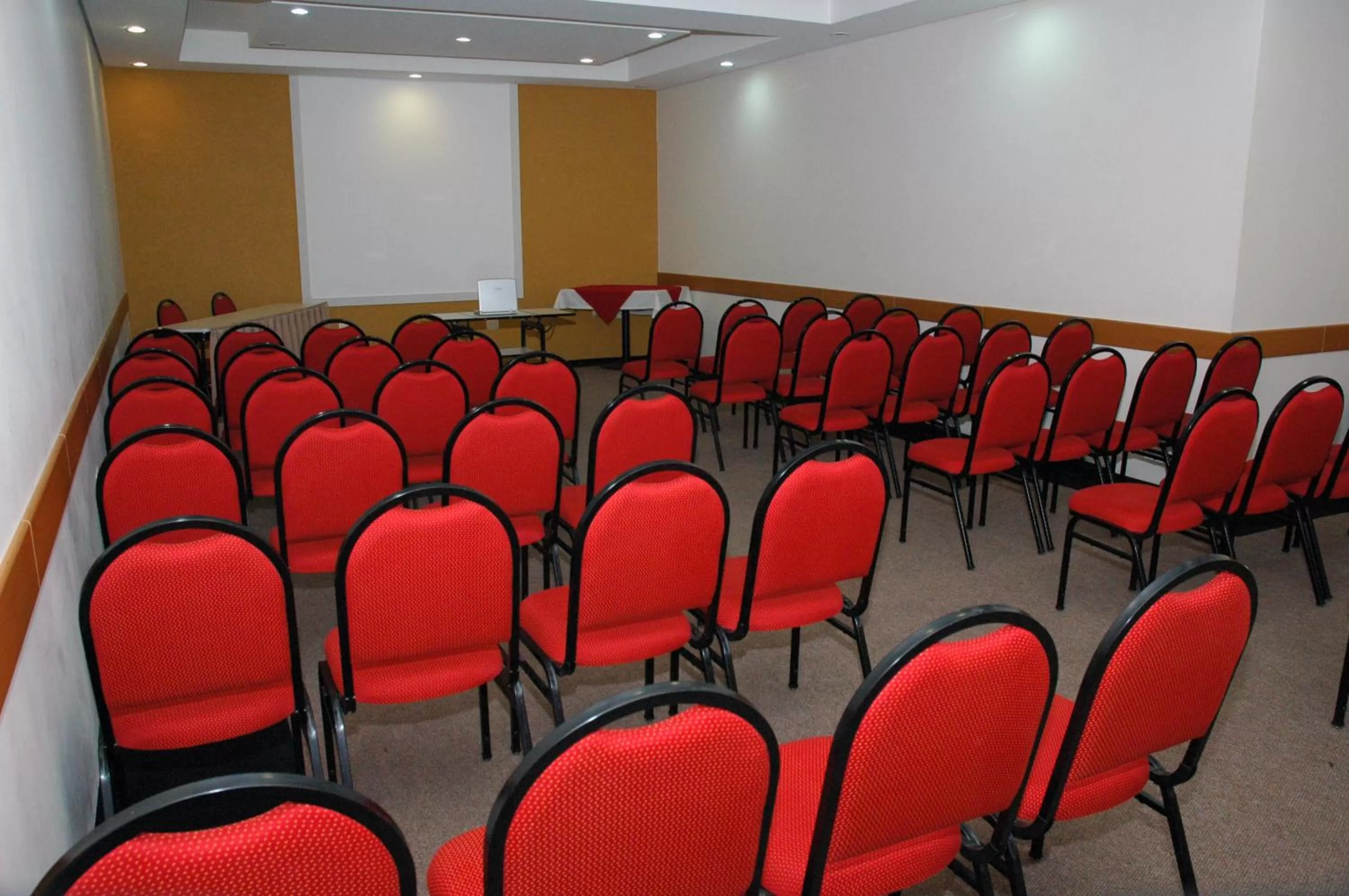 Meeting/conference room in Hotel Solarium Express