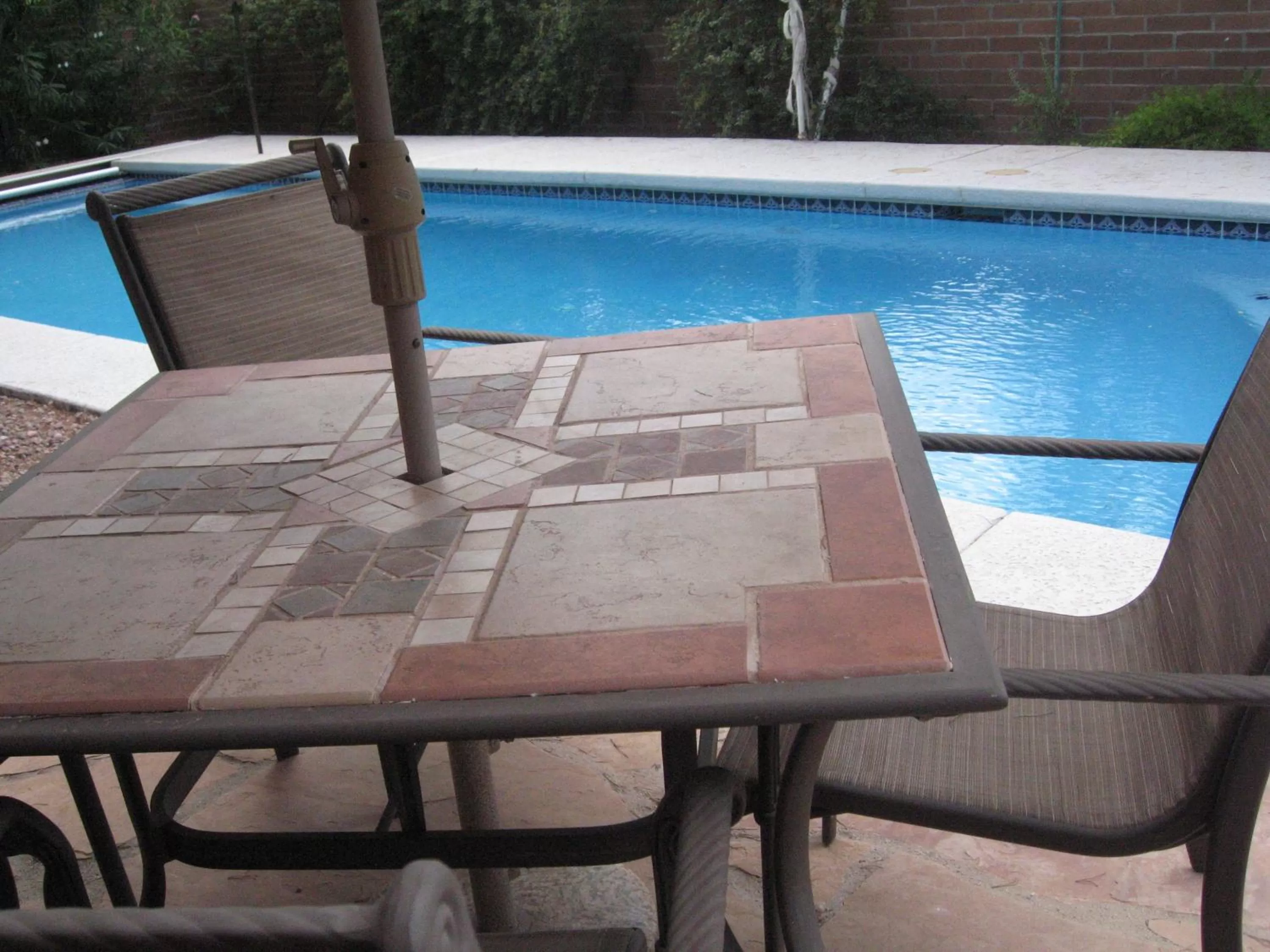 Swimming pool in Mon Ami Bed and Breakfast