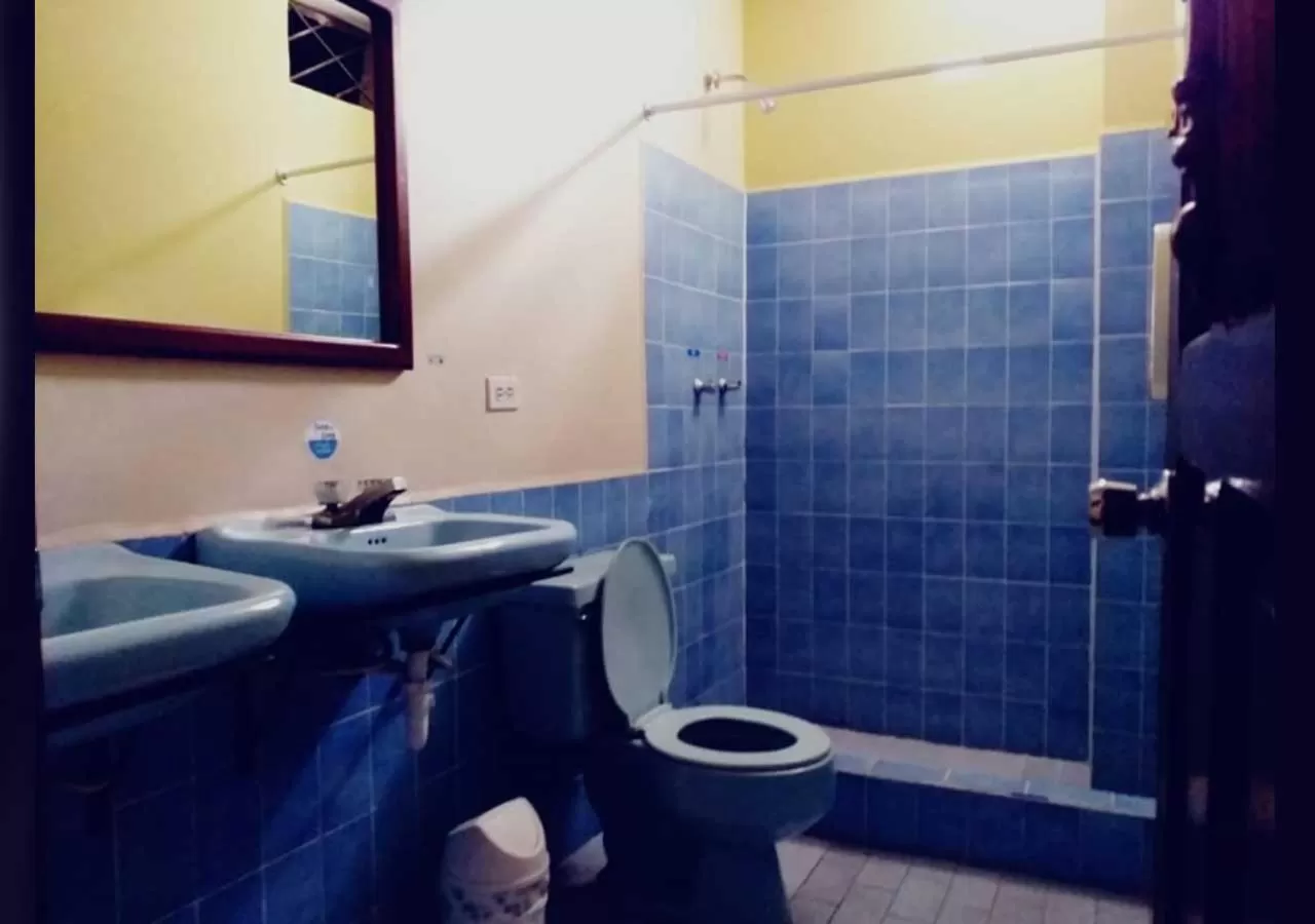Property building, Bathroom in La Merced Plaza Hostal