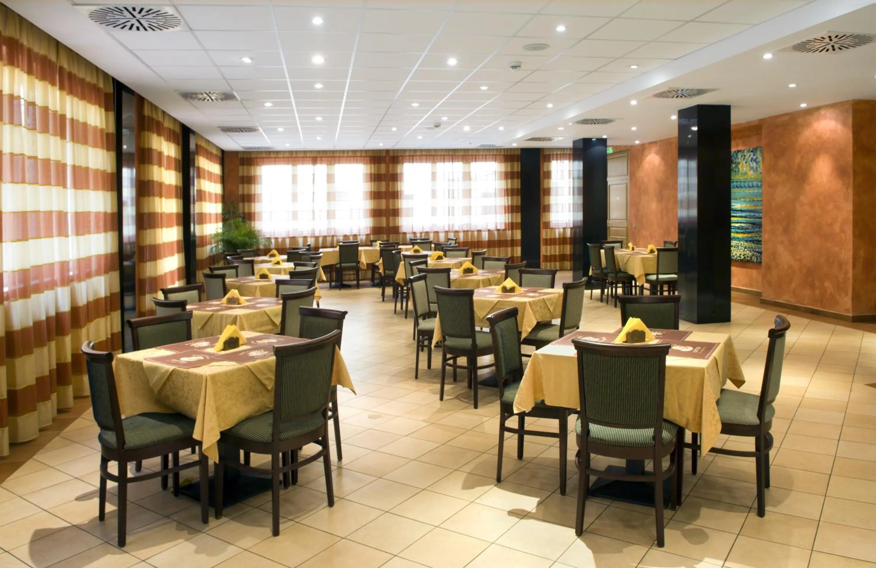 Restaurant/places to eat in Hotel Caesar Prague