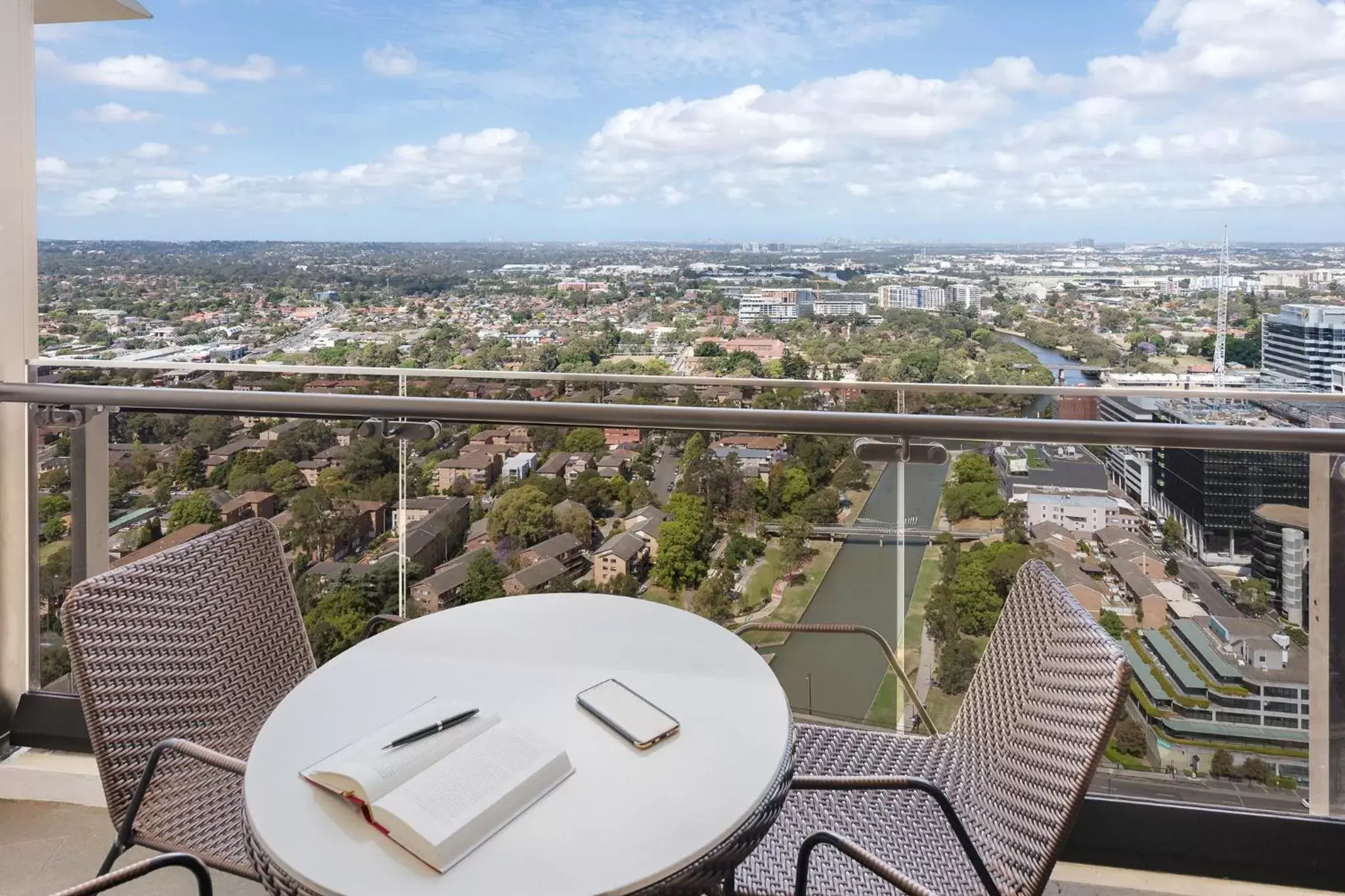 Three Bedroom Riverview Suite in Meriton Suites Church Street, Parramatta Three Bedroom Riverview Suite in Meriton Suites Church Street, Parramatta