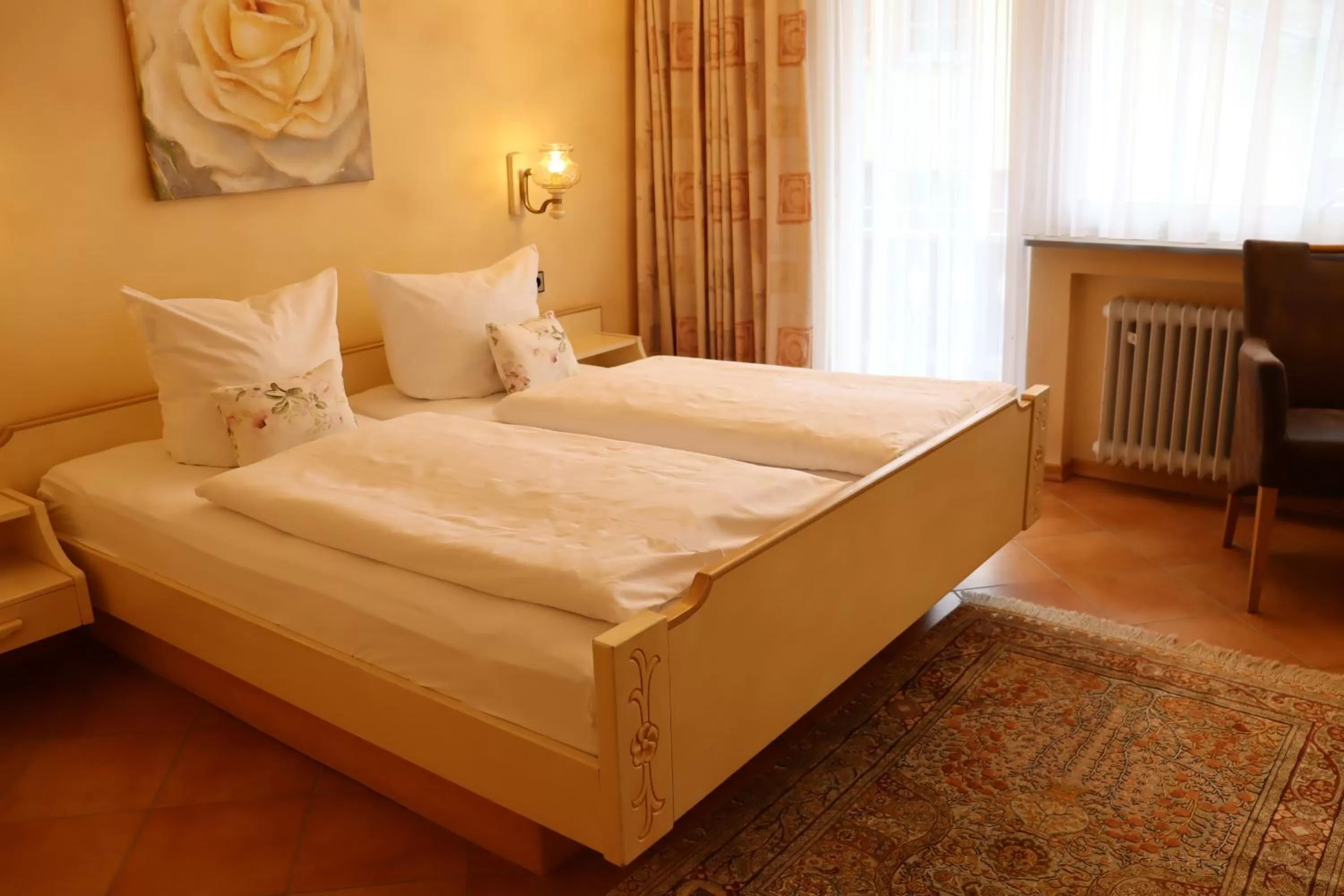 Photo of the whole room, Bed in Haus Hubertus