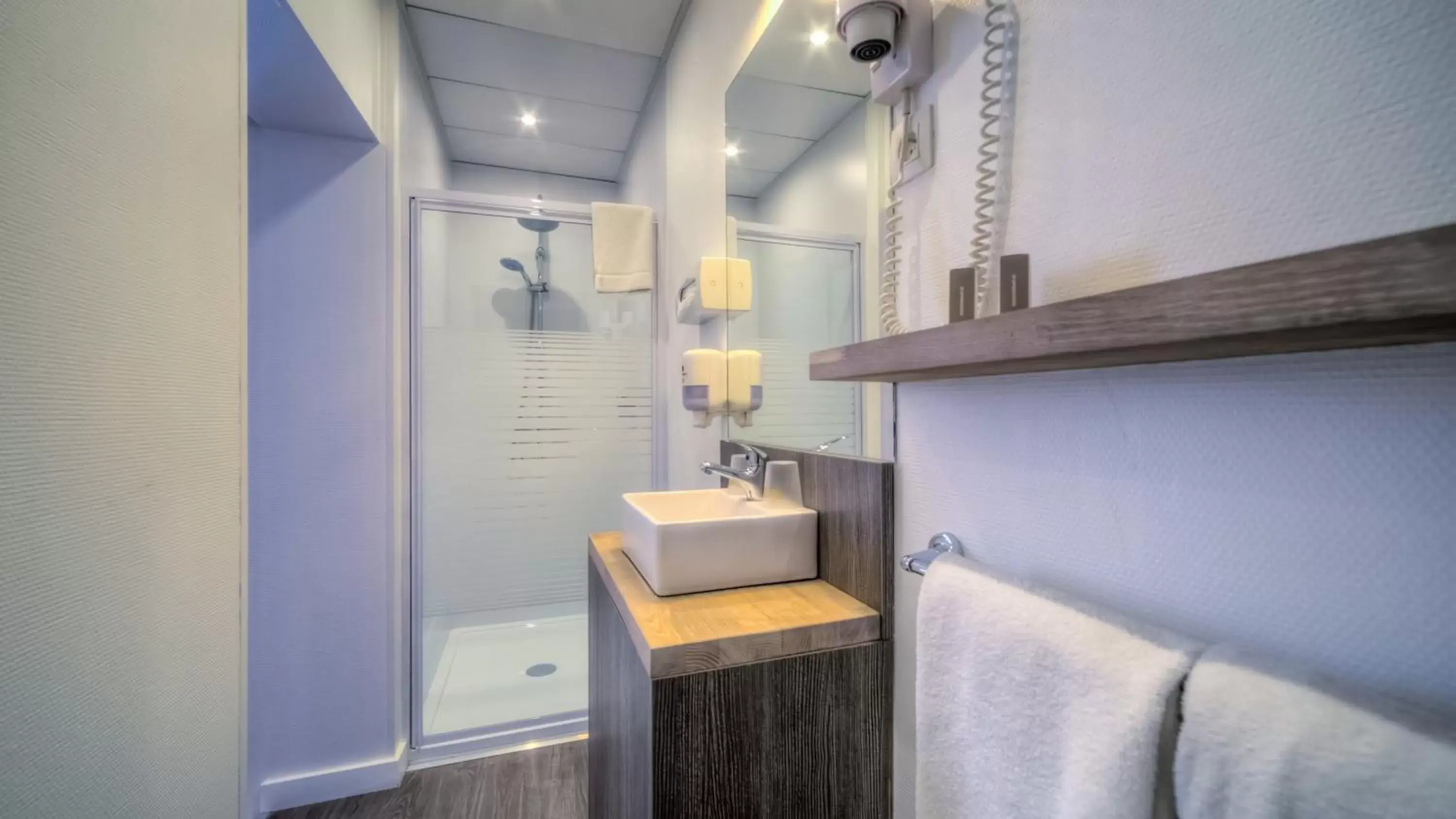 Superior Twin Room in Value Stay Menen Superior Twin Room in Value Stay Menen