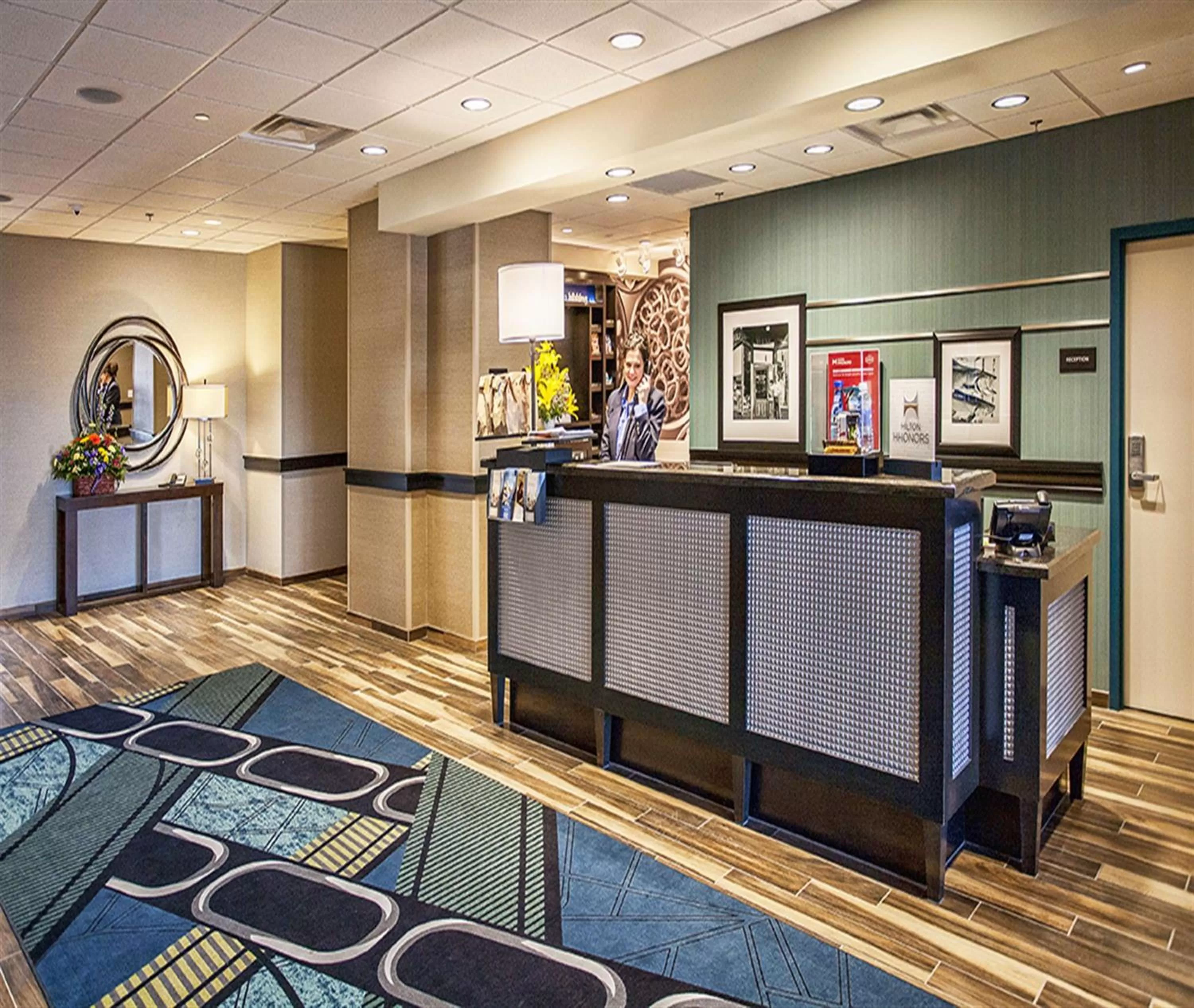 Lobby or reception in Hampton Inn Hibbing