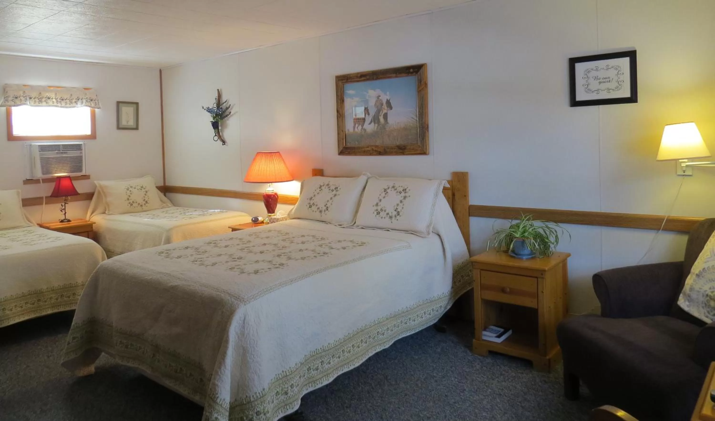 Bedroom, Bed in The Pines Country Inn