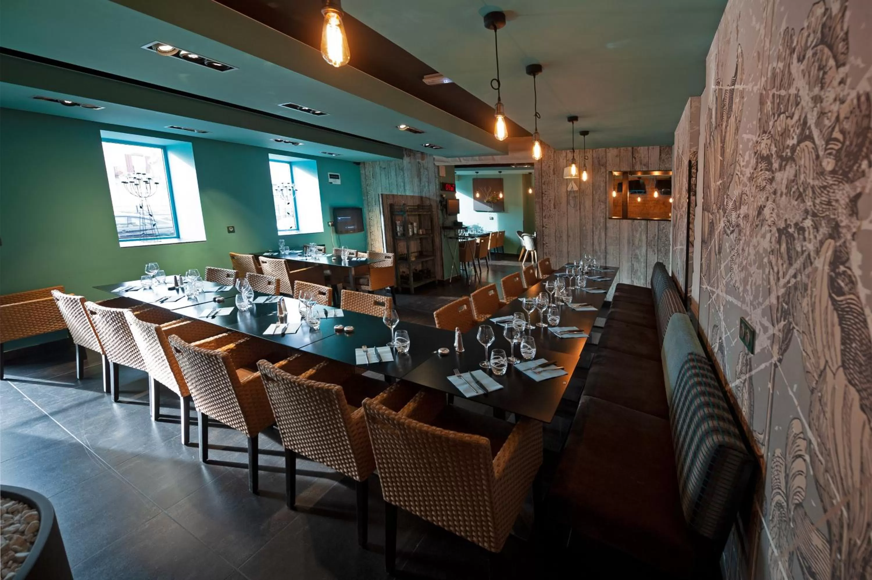 Restaurant/places to eat in Nota Bene