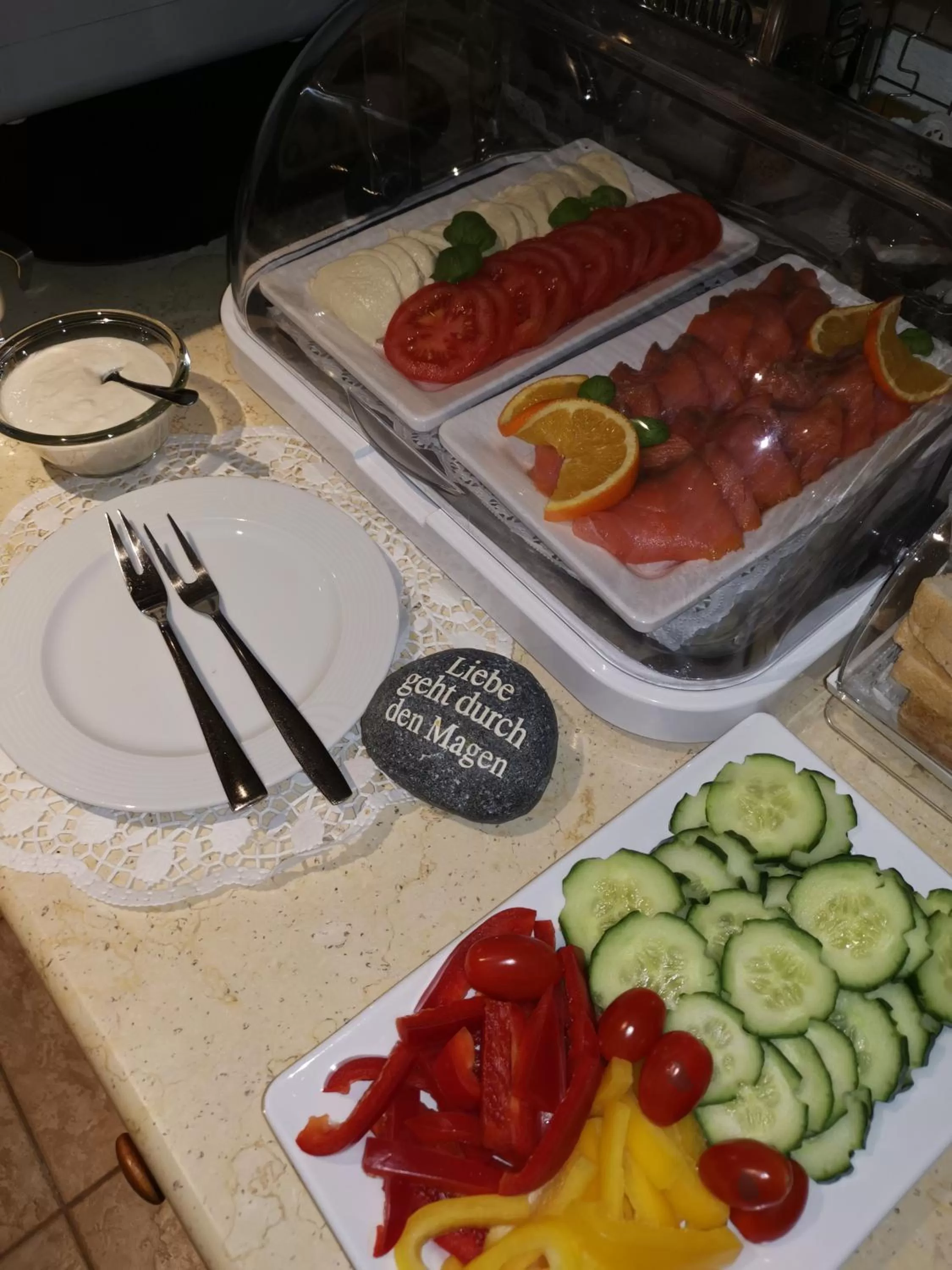 Restaurant/places to eat in Airport Hotel Filder Post