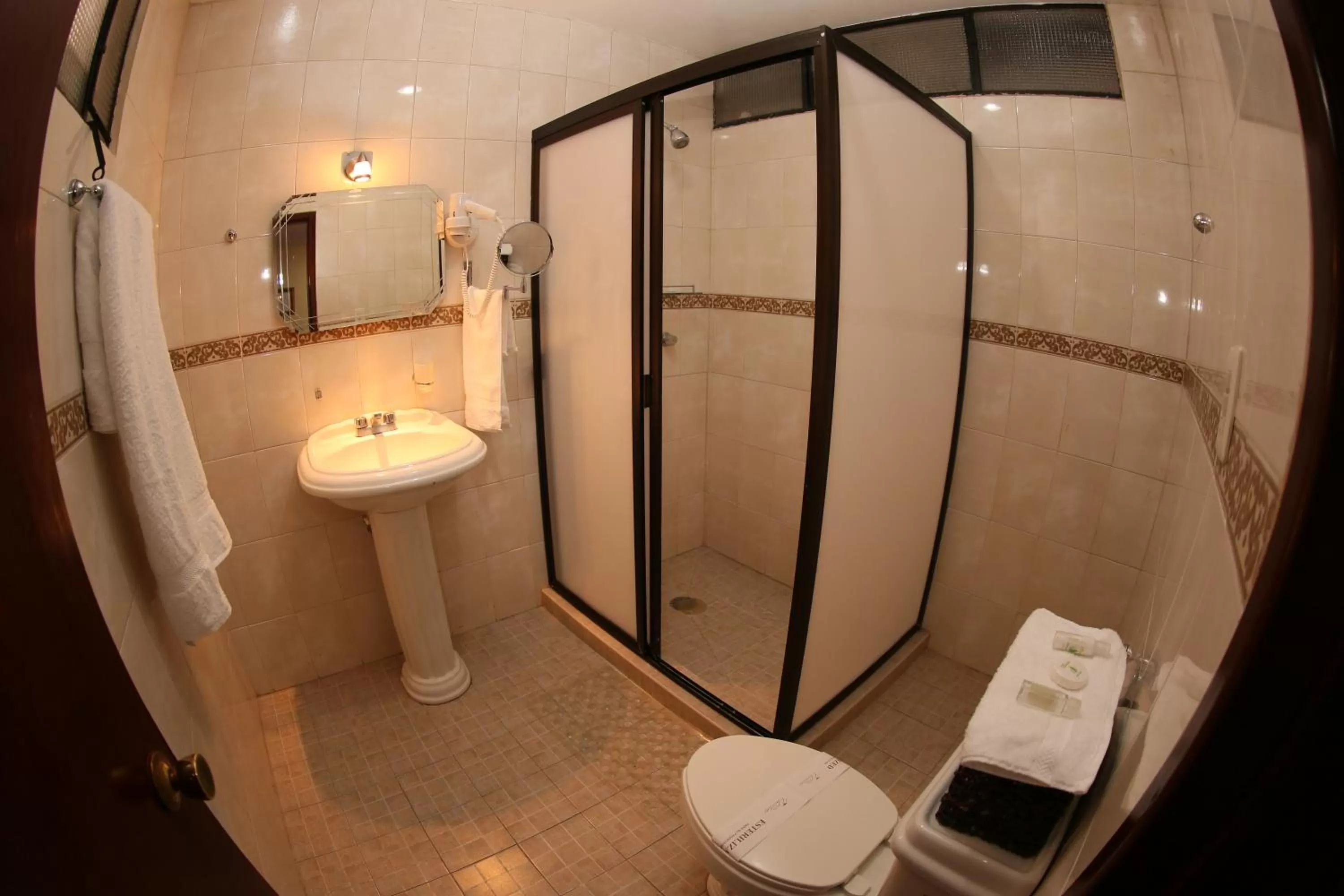 Bathroom in Hotel Chocolate Tradicional