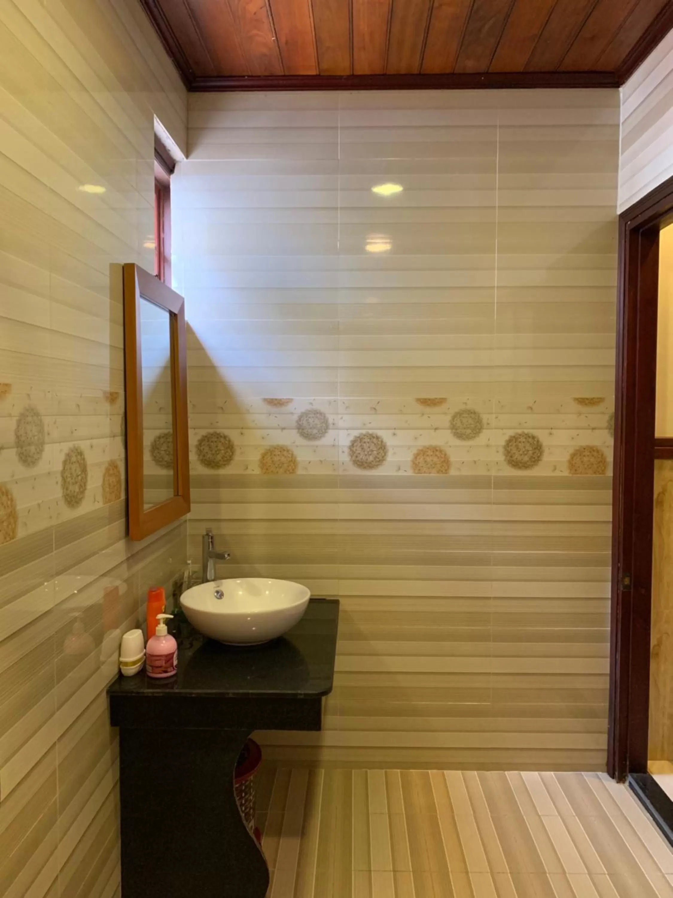 Bathroom in Qua Cam Tim Homestay