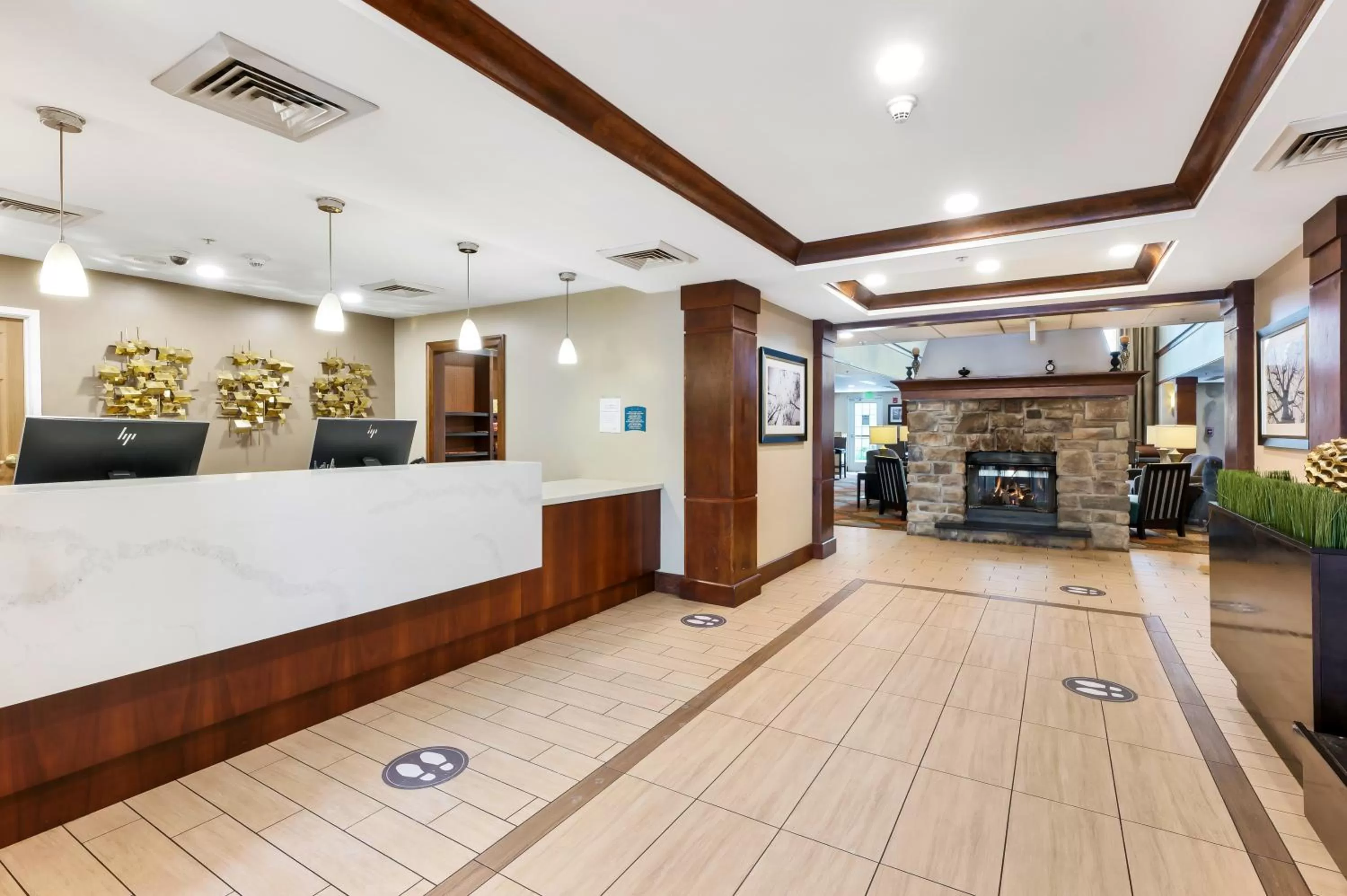 Lobby or reception in Staybridge Suites-Philadelphia/Mount Laurel by IHG
