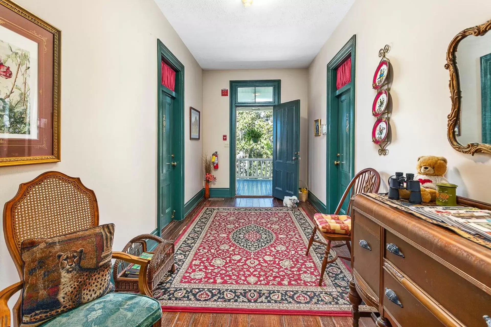 King Room - Room 201 in Spencer House Inn King Room - Room 201 in Spencer House Inn