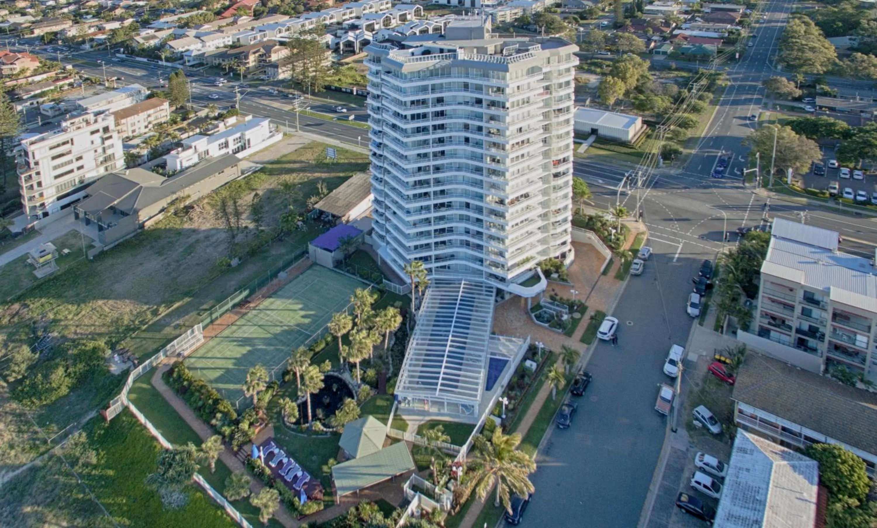 Bird's eye view in 19th Avenue on the Beach