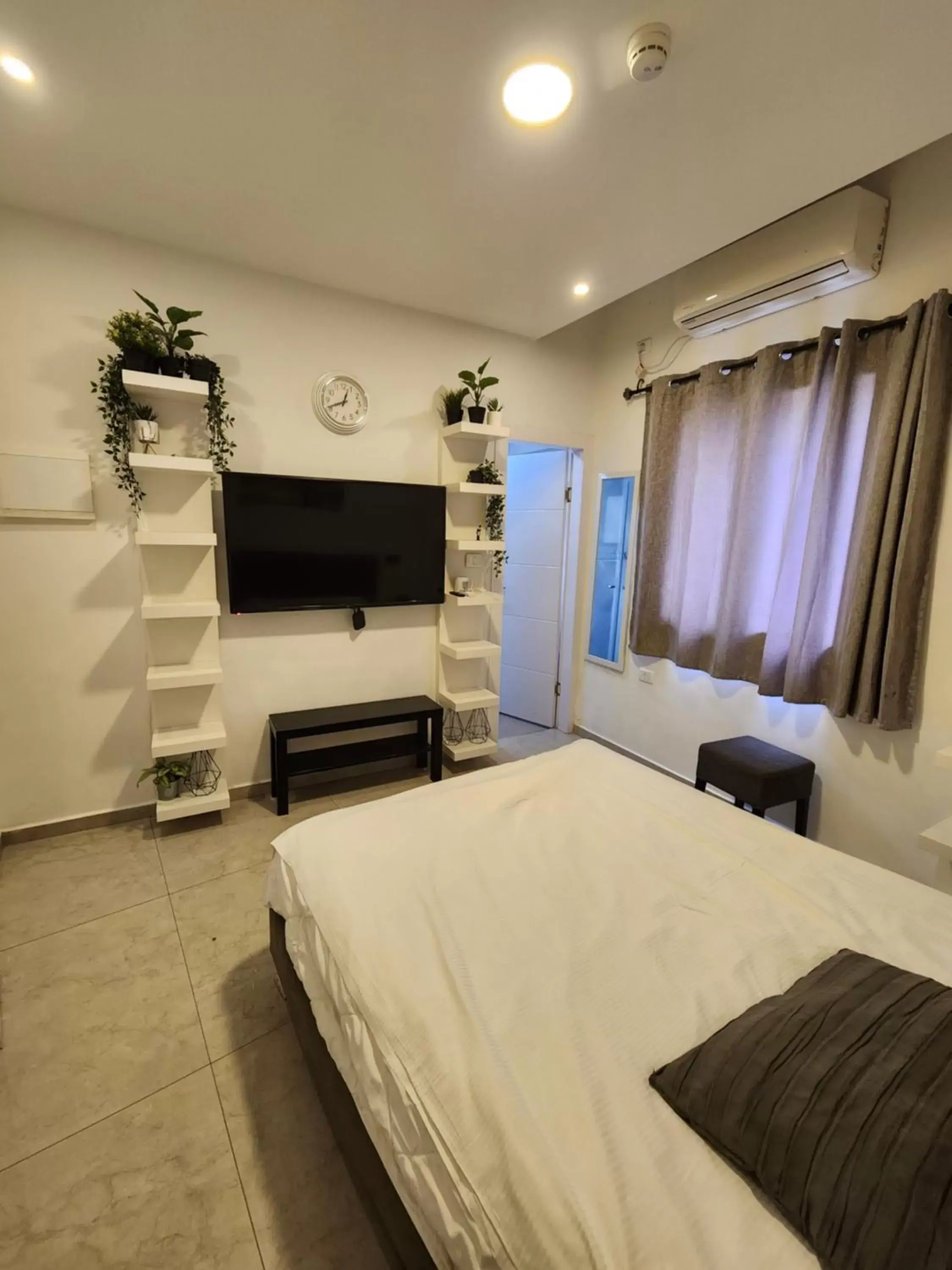 Small Double Room in The boutique Small Double Room in The boutique