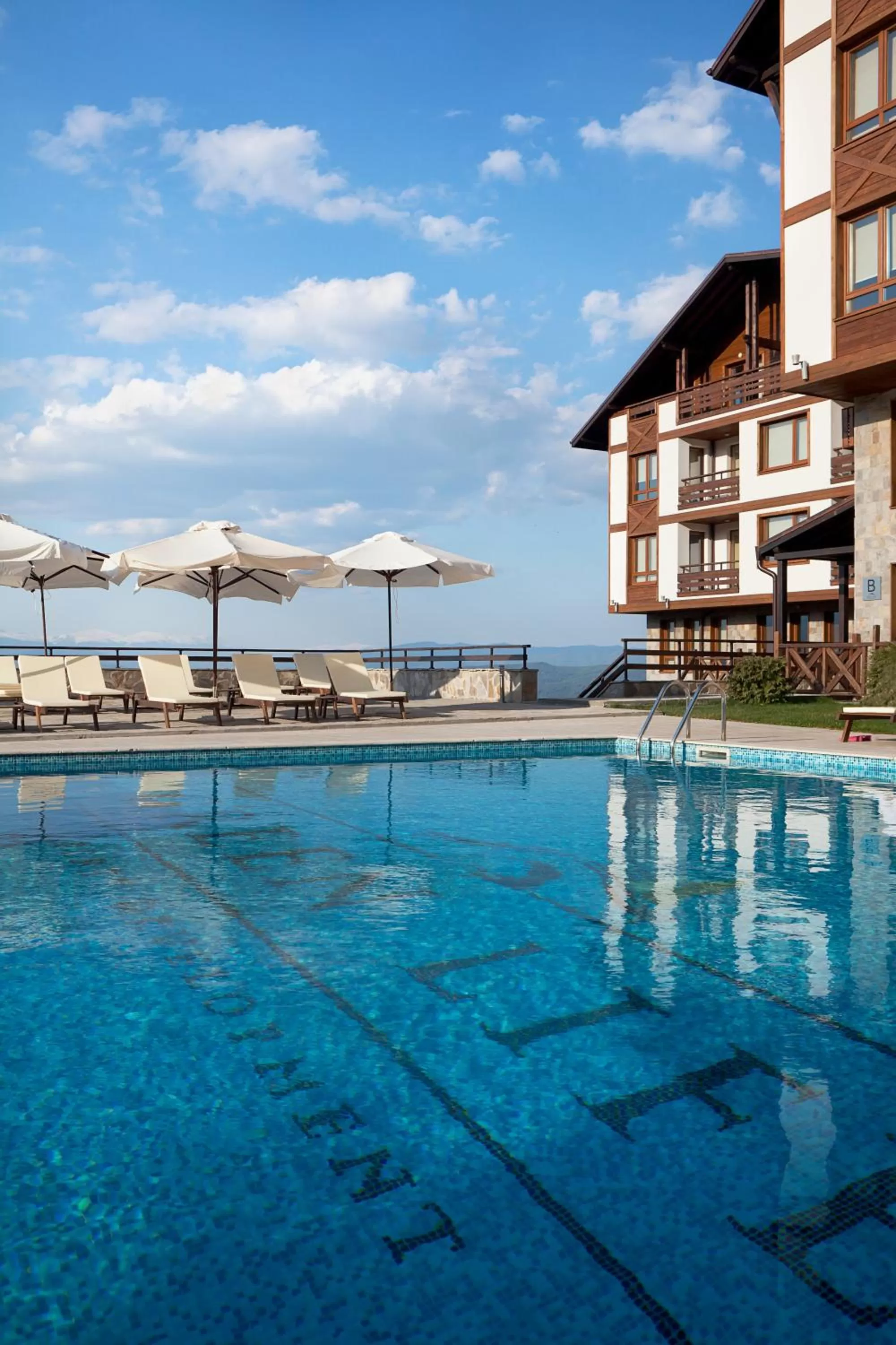 Swimming pool in Green Life Bansko