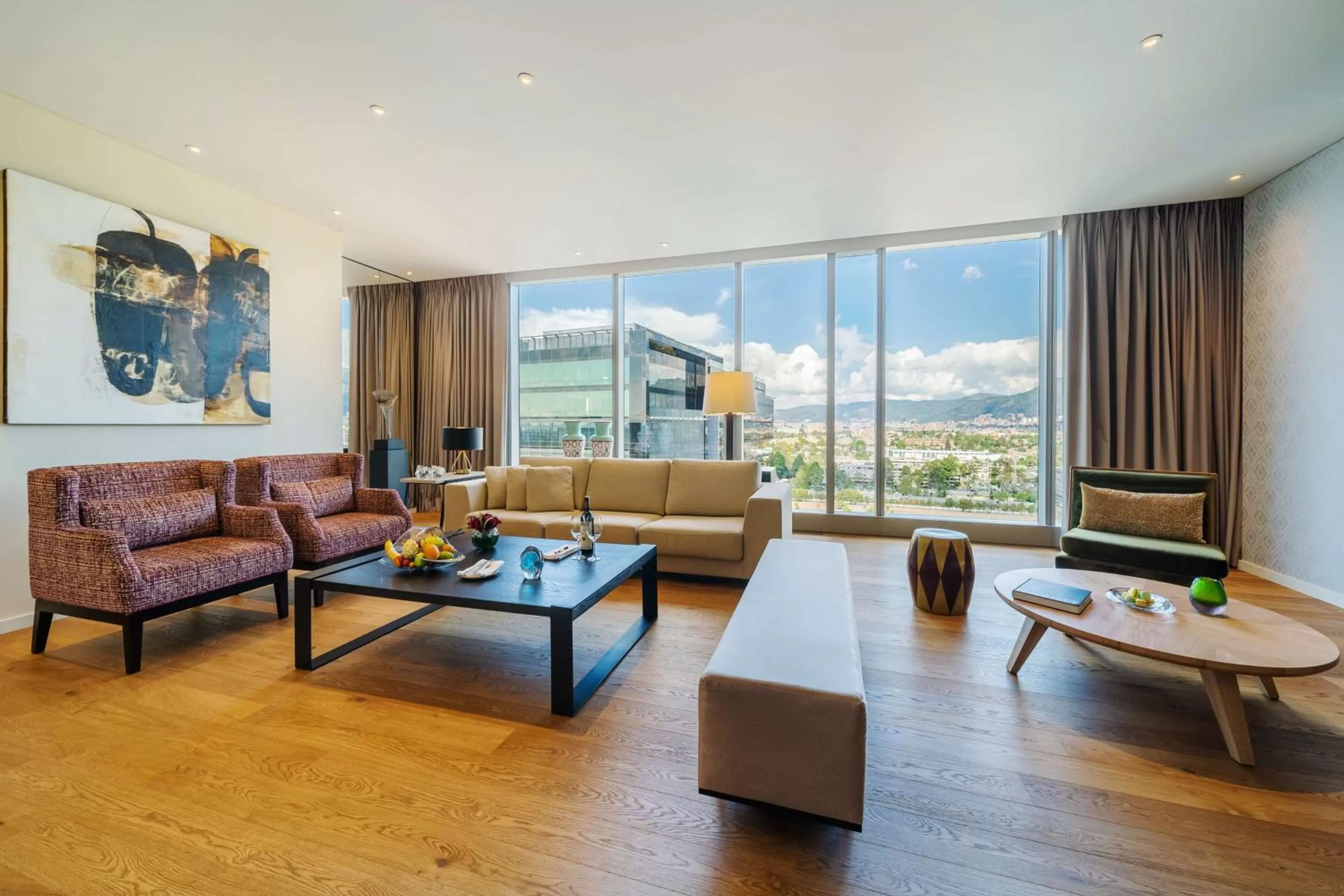 Photo of the whole room in Grand Hyatt Bogota