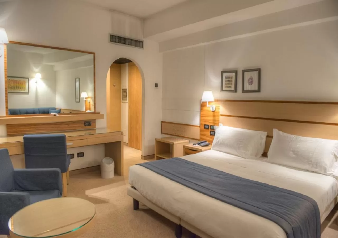 Bed in Cardano Hotel Malpensa