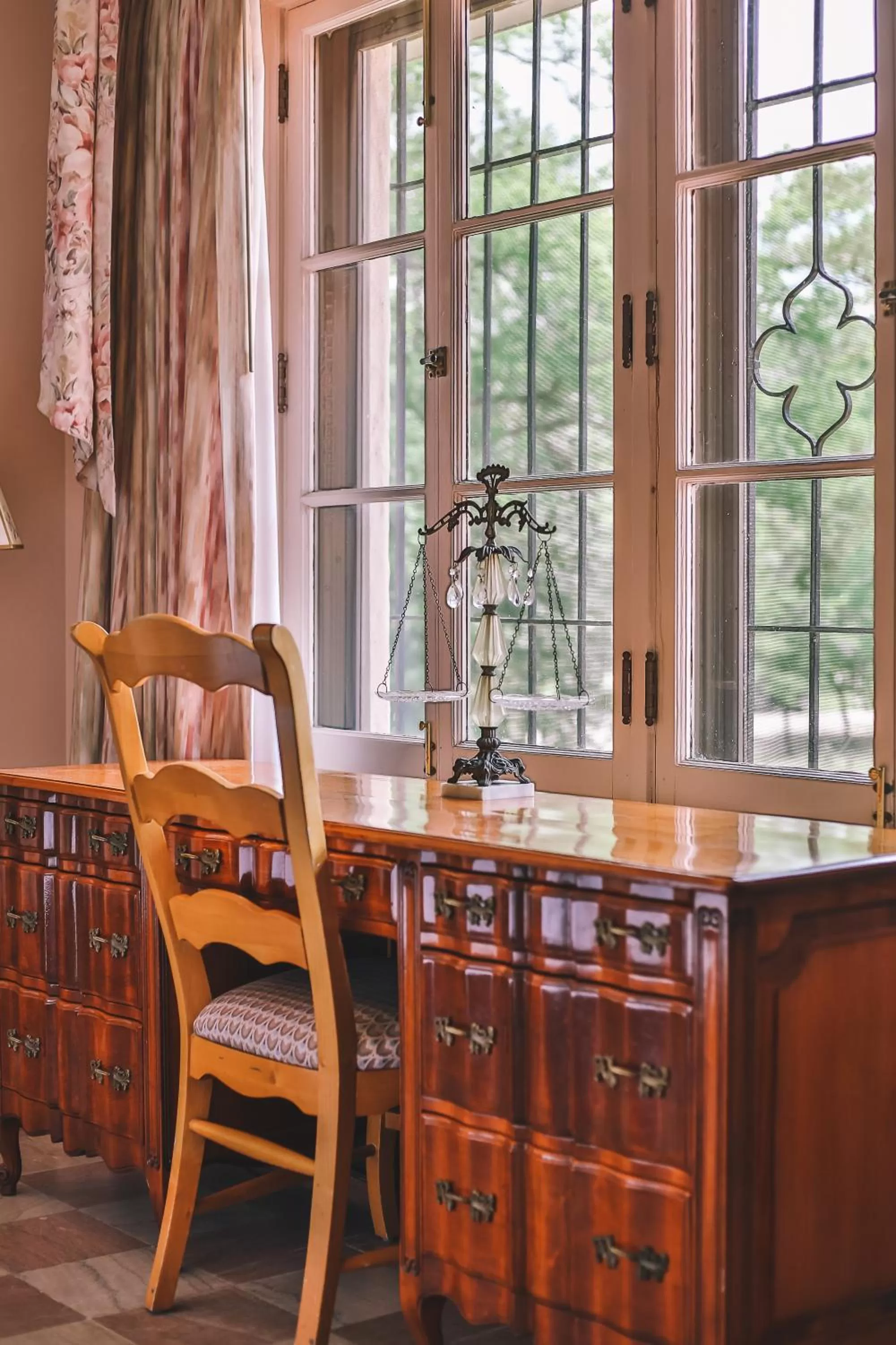 Junior Suite in The Lodge At Wakulla Springs