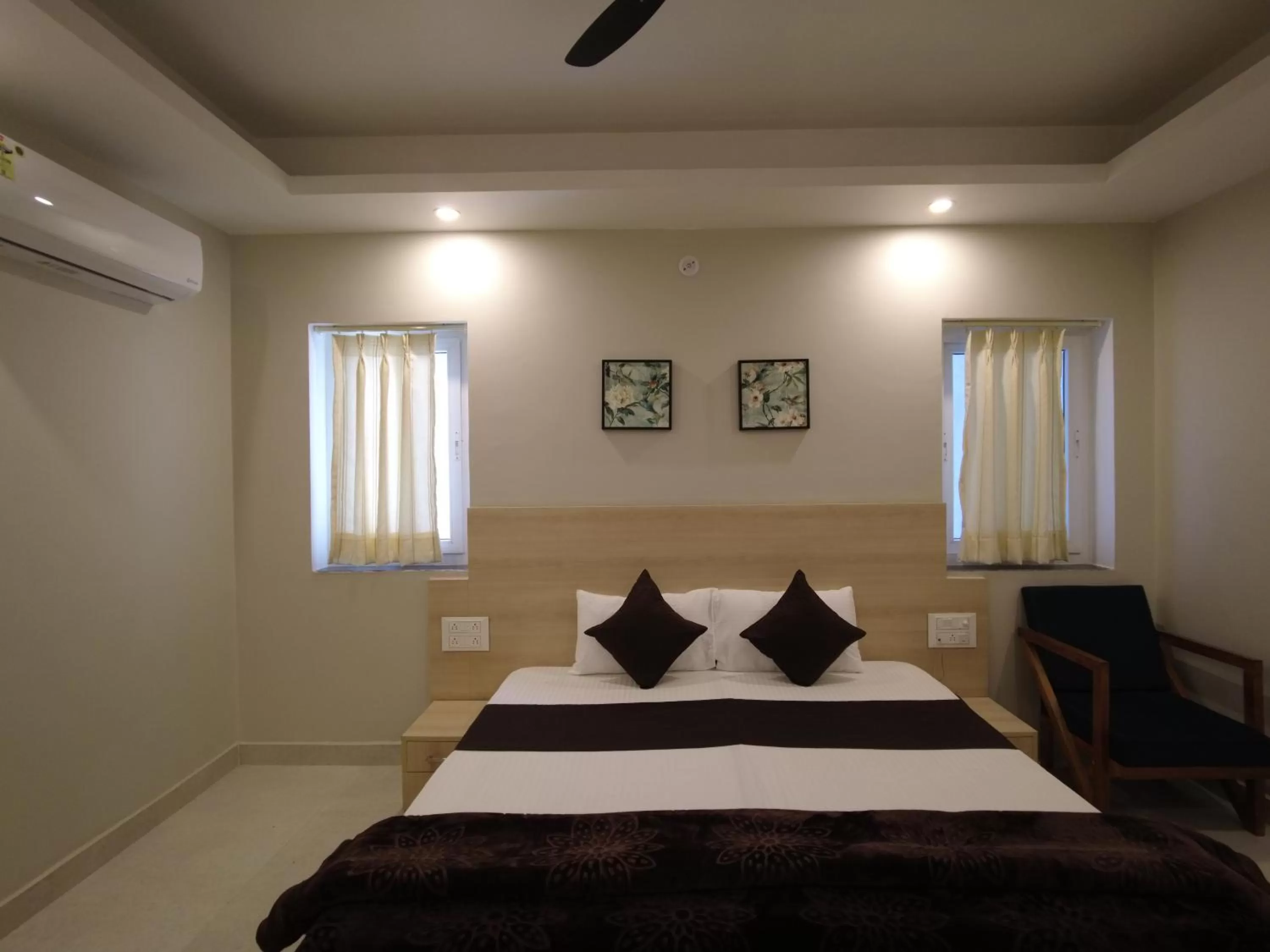 Bed in Punyah Residency Rishikesh