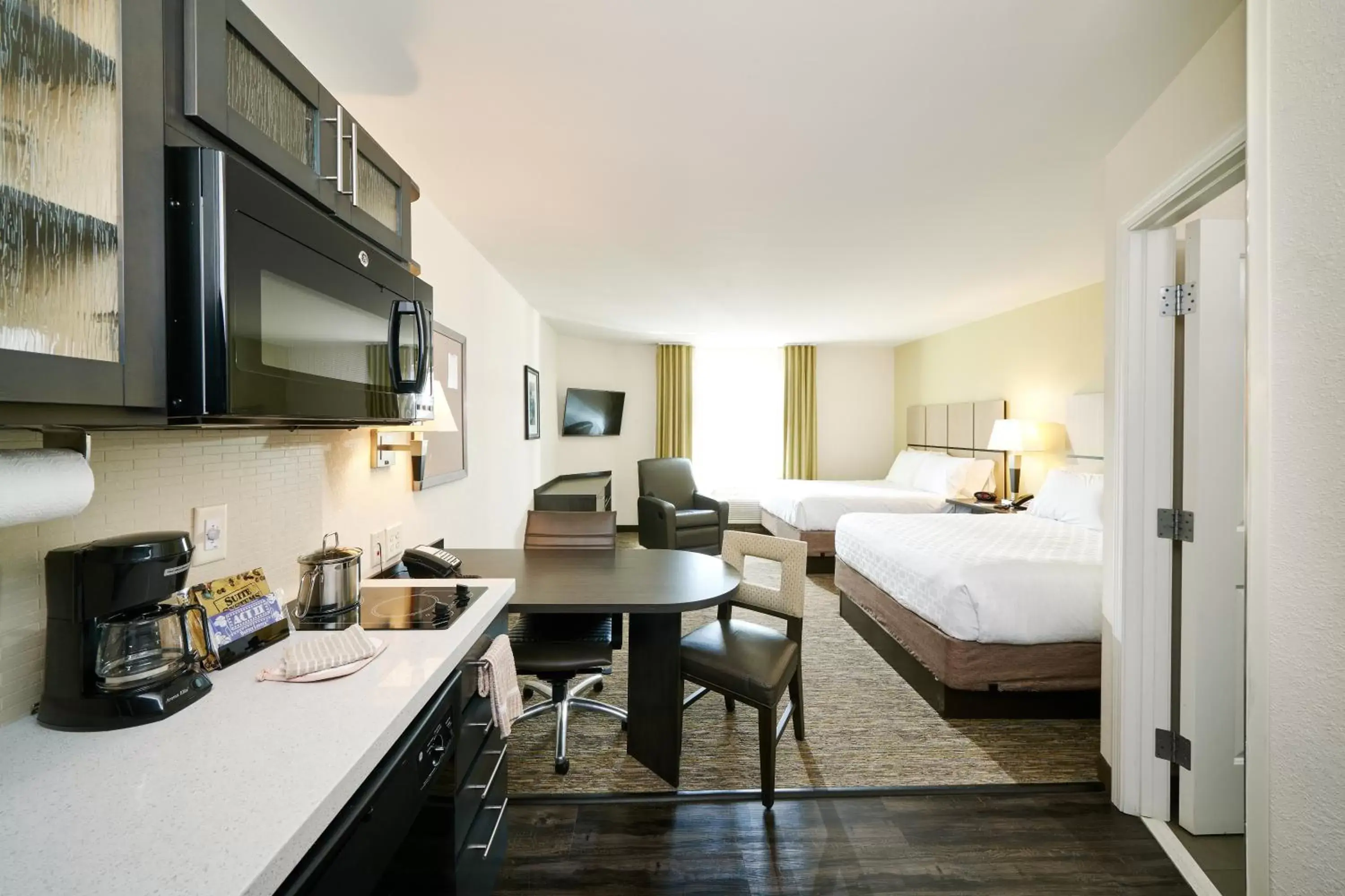 Queen Studio - Disability Access in Candlewood Suites Columbus-Northeast by IHG Queen Studio - Disability Access in Candlewood Suites Columbus-Northeast by IHG