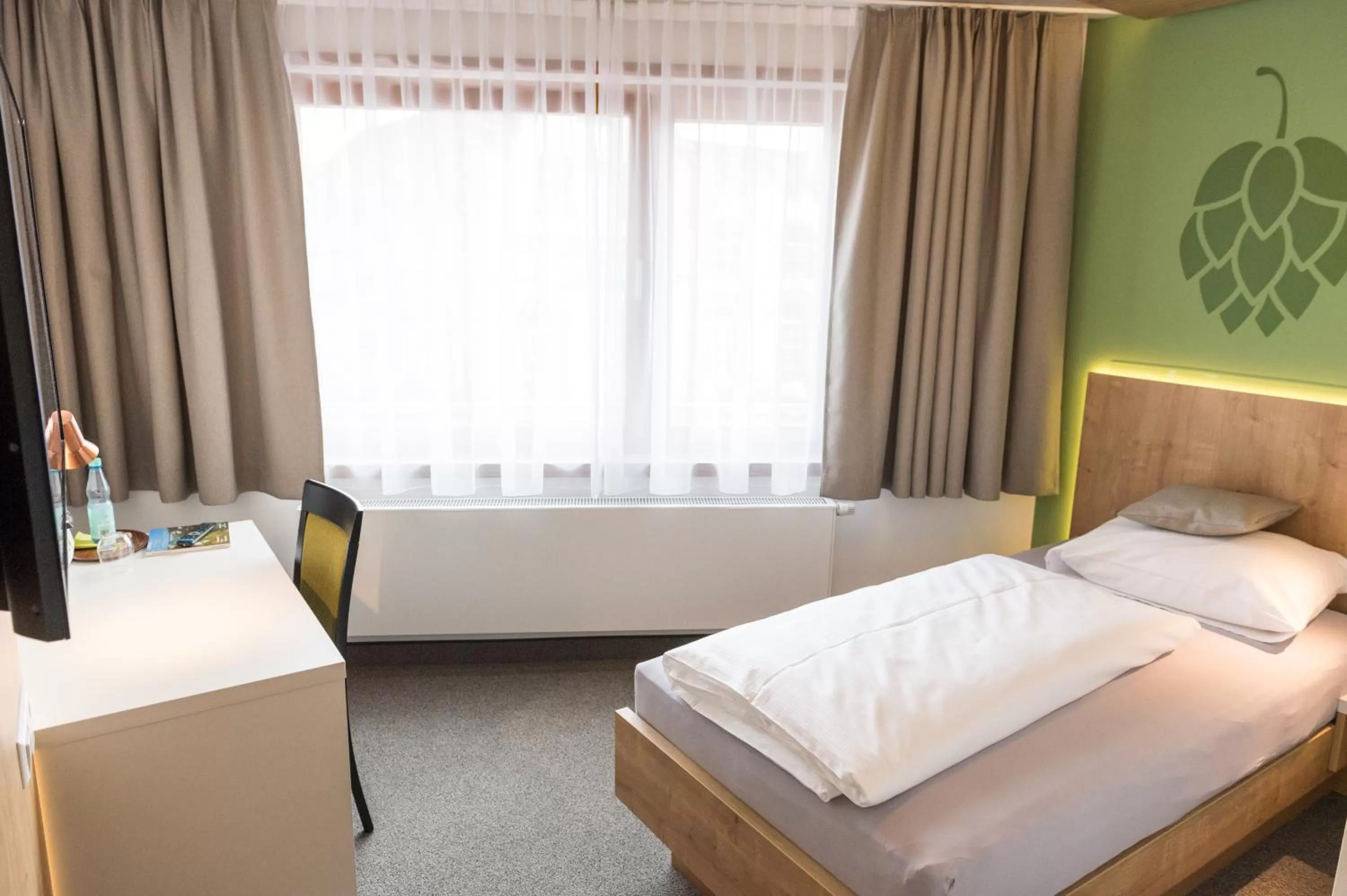 Bed in Fischer's Hotel Brauhaus 24h Self Check In